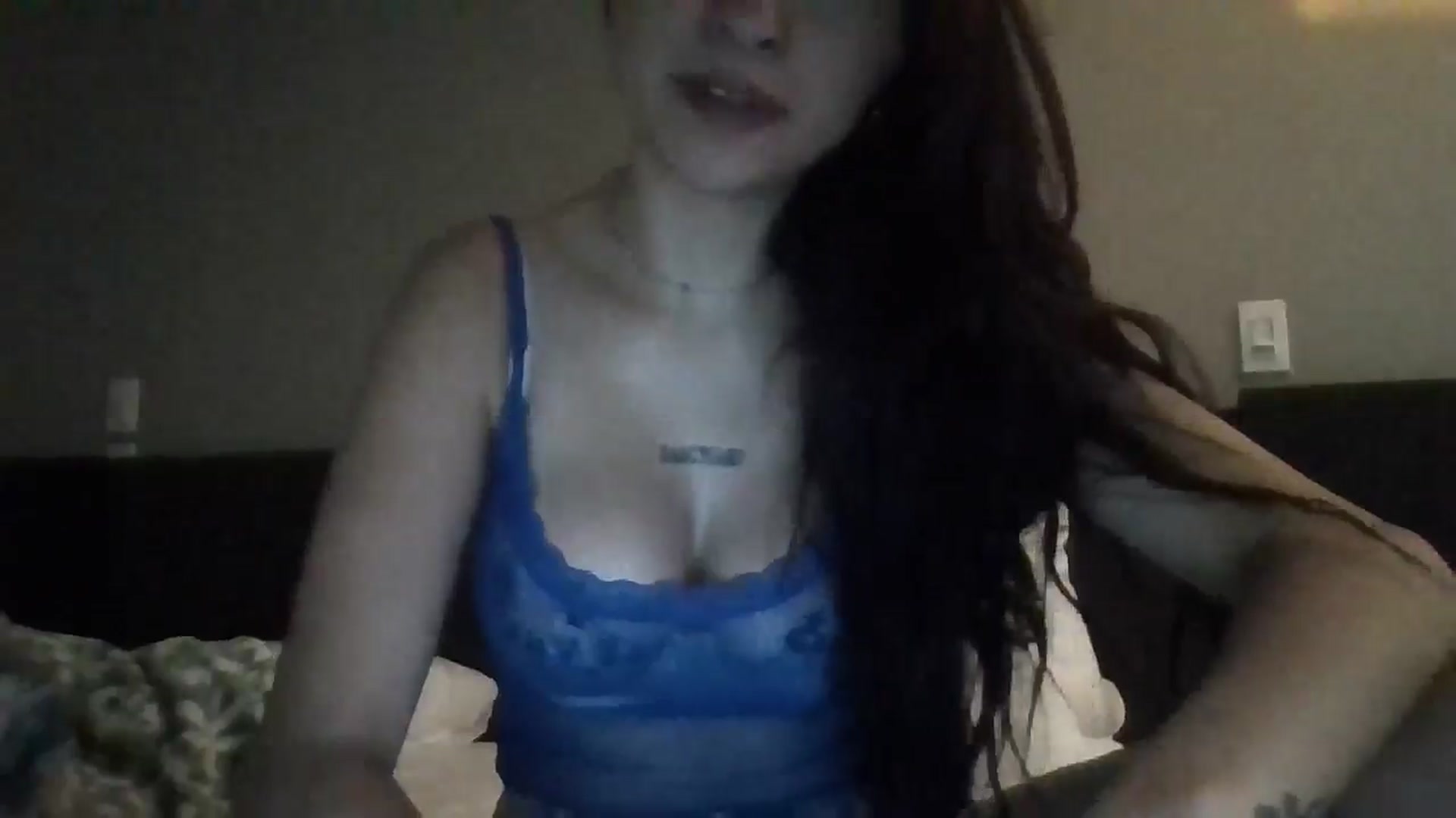 Gallery image thumbnail from BabyRain444's myfreecams stream on, 10/08/2024, 15:20 image 18 of 20
