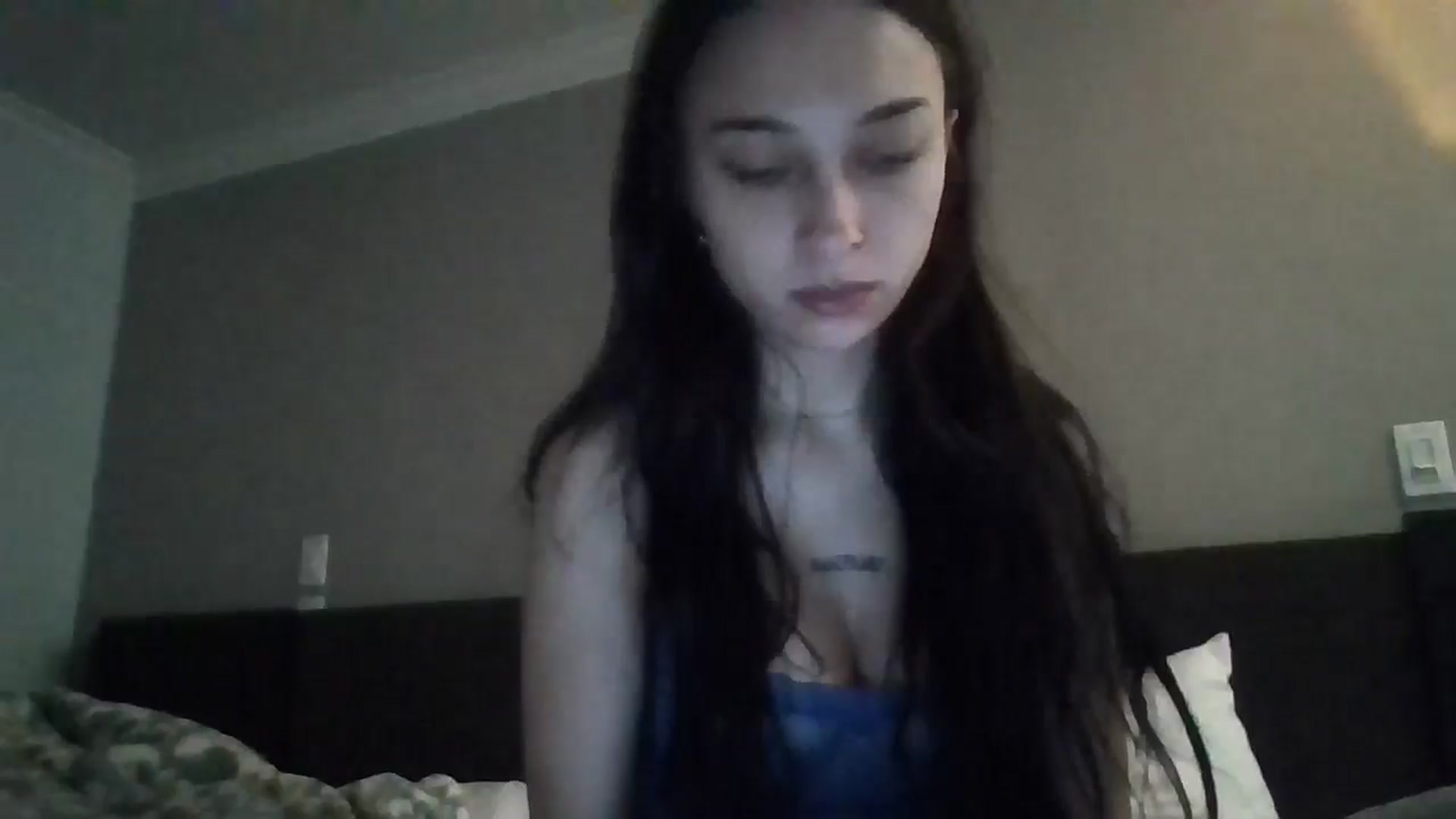 Gallery image thumbnail from BabyRain444's myfreecams stream on, 10/08/2024, 15:20 image 13 of 20