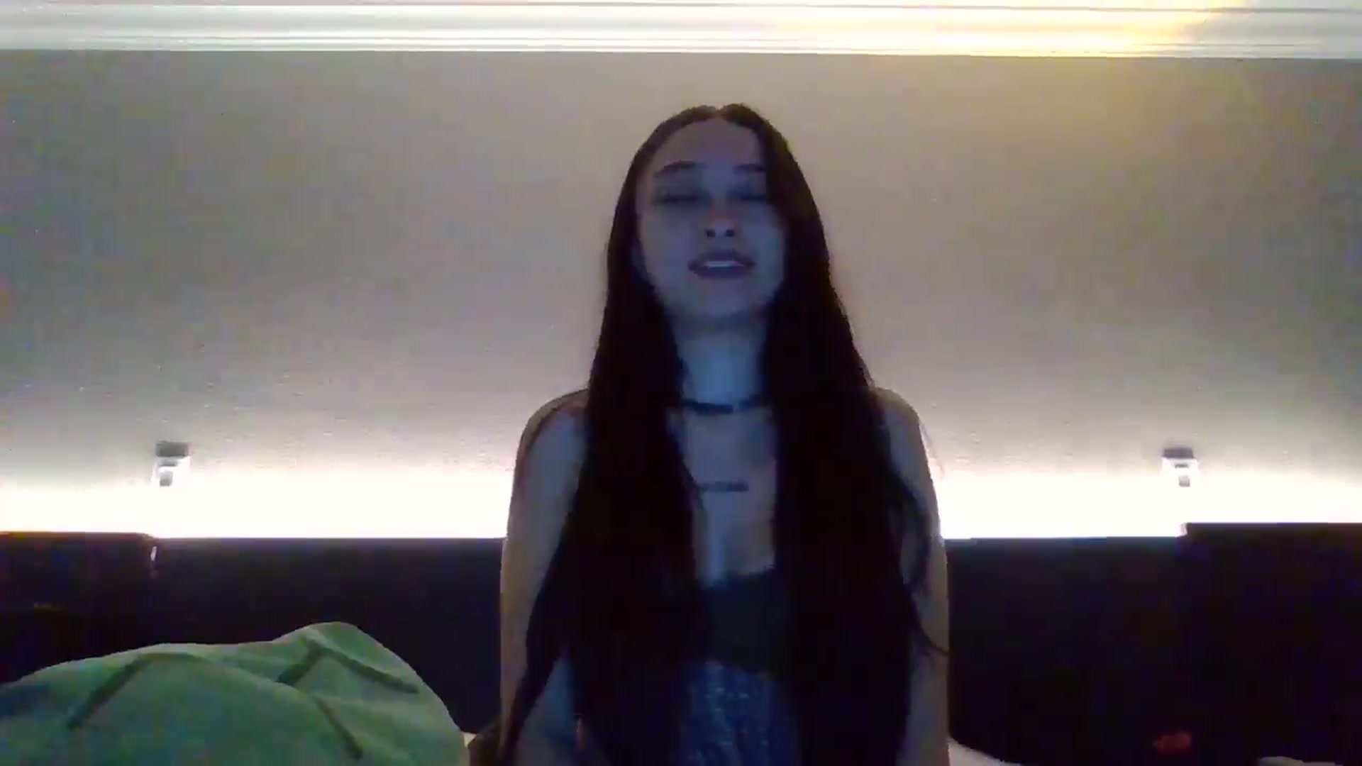 Gallery image thumbnail from BabyRain444's myfreecams stream on, 10/20/2024, 18:55 image 12 of 20