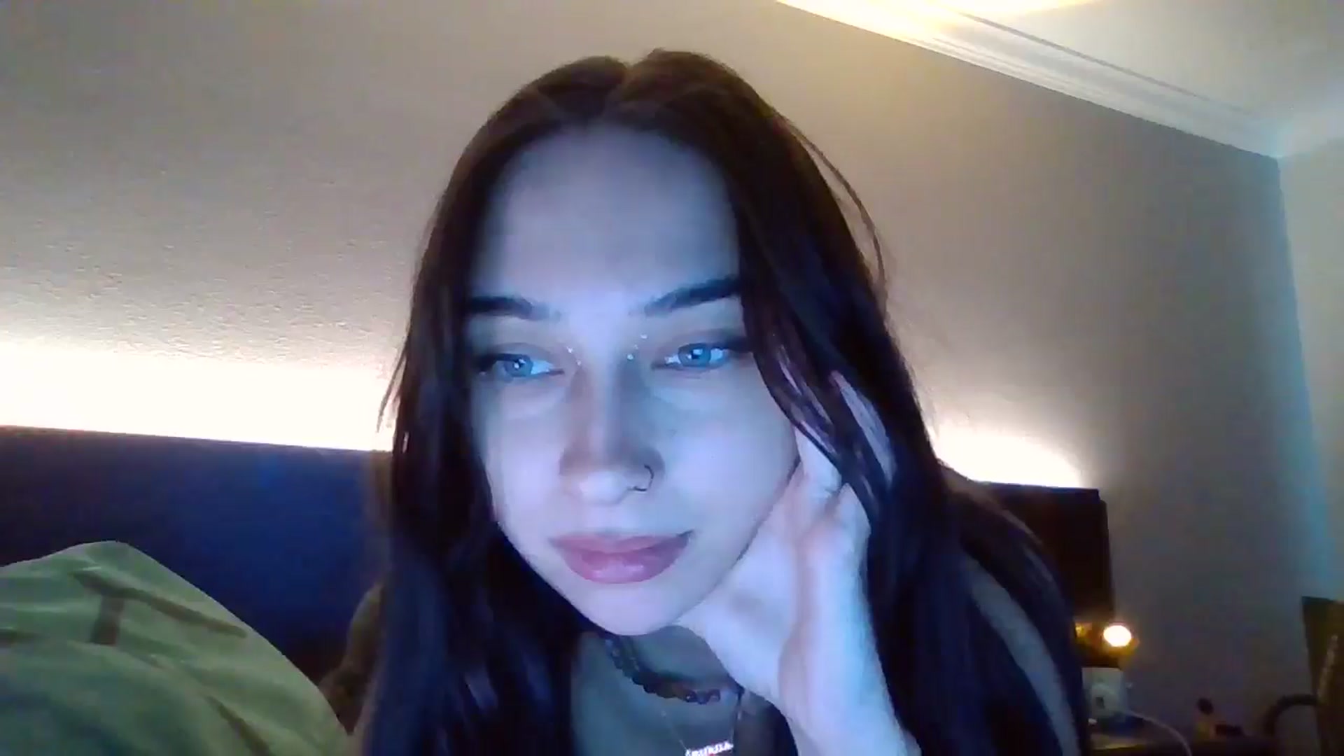 Gallery image thumbnail from BabyRain444's myfreecams stream on, 10/20/2024, 19:52 image 4 of 20