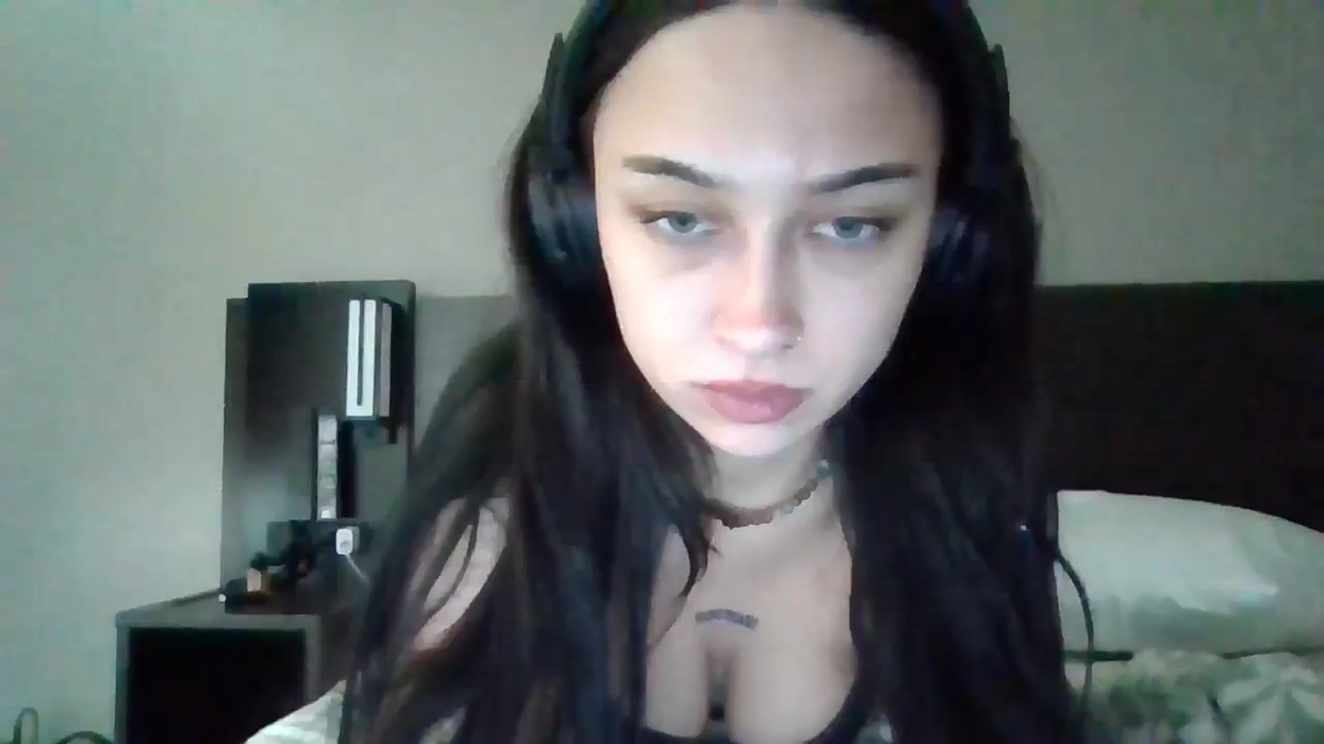 Gallery image thumbnail from BabyRain444's myfreecams stream on, 11/10/2024, 23:27 image 7 of 20