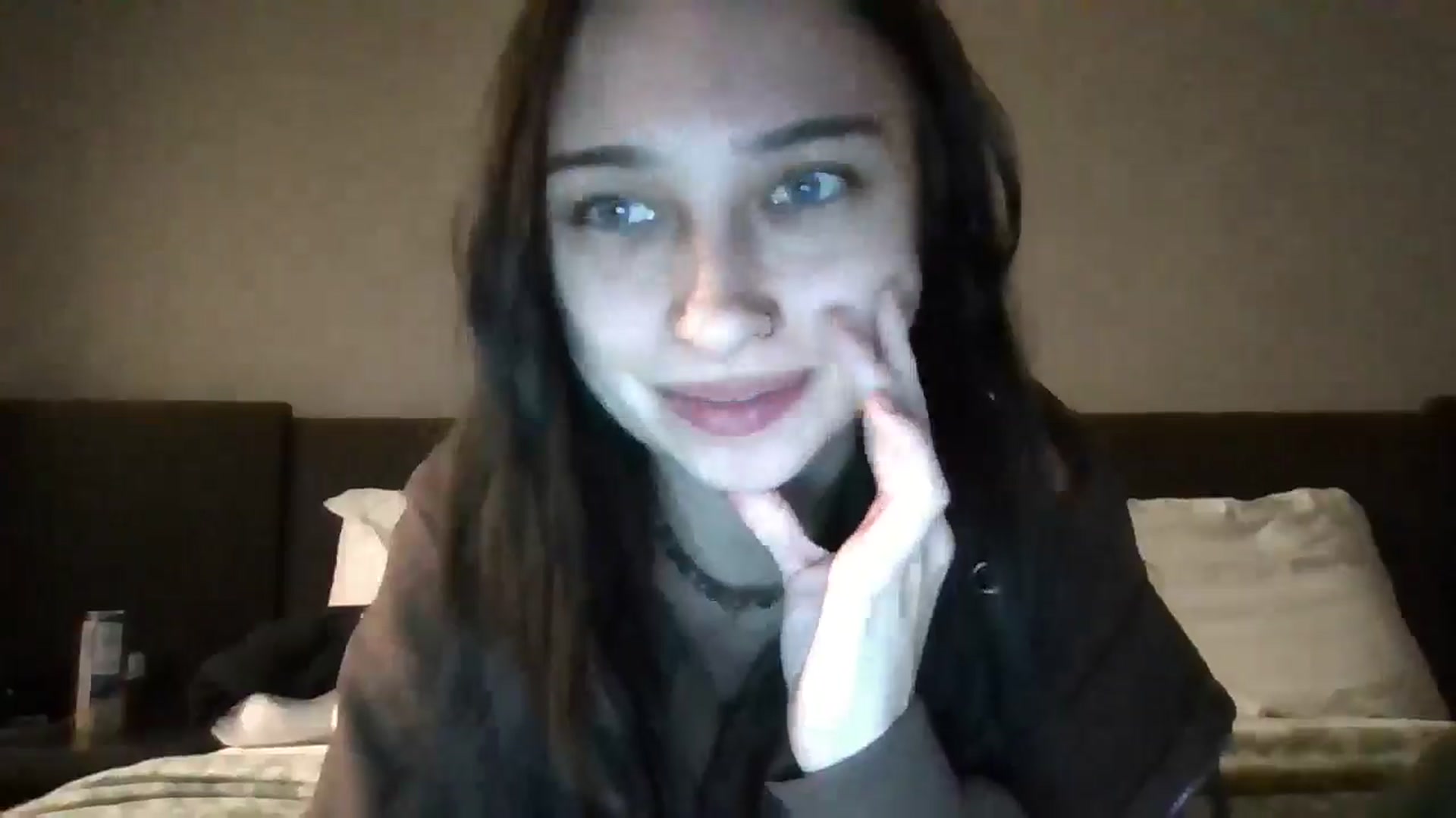 Gallery image thumbnail from BabyRain444's myfreecams stream on, 11/13/2024, 04:41 image 19 of 20