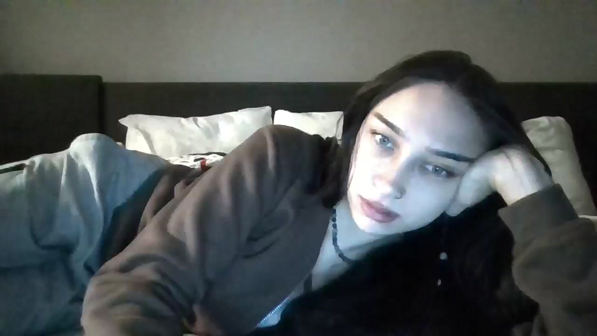 Gallery image thumbnail from BabyRain444's myfreecams stream on, 11/13/2024, 04:41 image 4 of 20