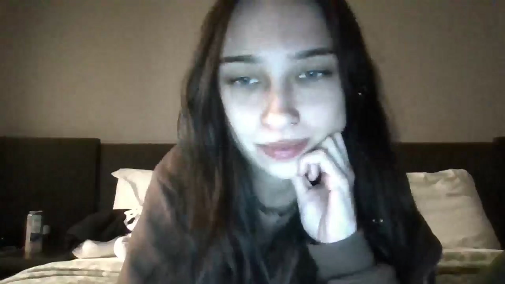 Gallery image thumbnail from BabyRain444's myfreecams stream on, 11/13/2024, 04:41 image 15 of 20