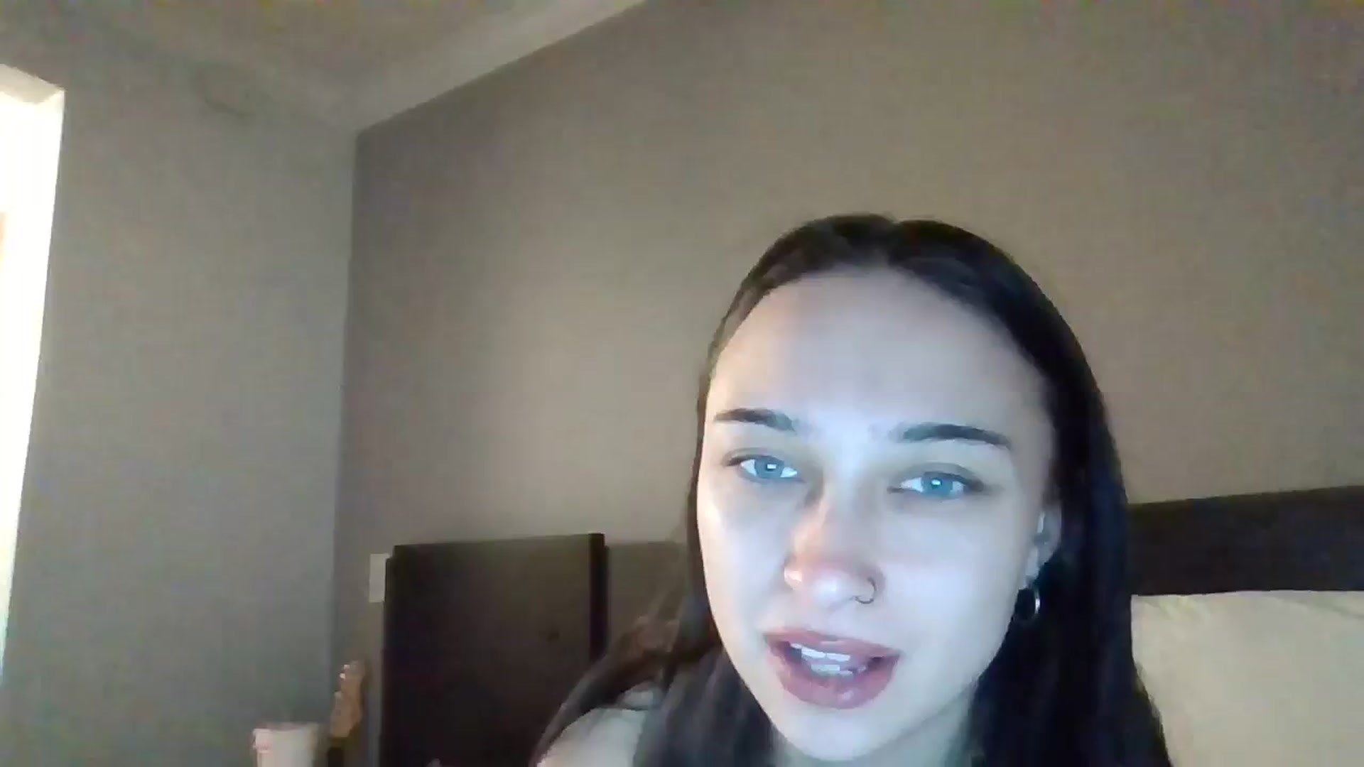 Gallery image thumbnail from BabyRain444's myfreecams stream on, 11/14/2024, 20:48 image 6 of 20
