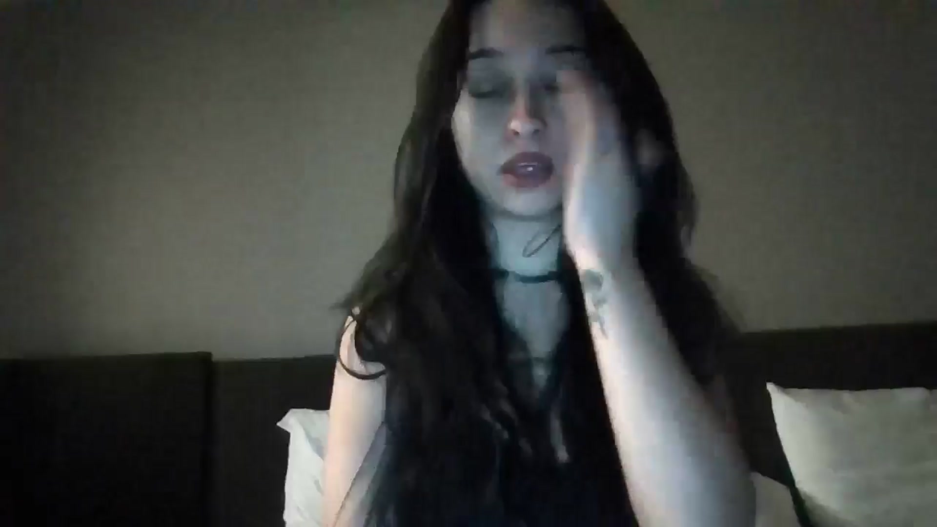 Gallery image thumbnail from BabyRain444's myfreecams stream on, 11/15/2024, 02:44 image 15 of 20
