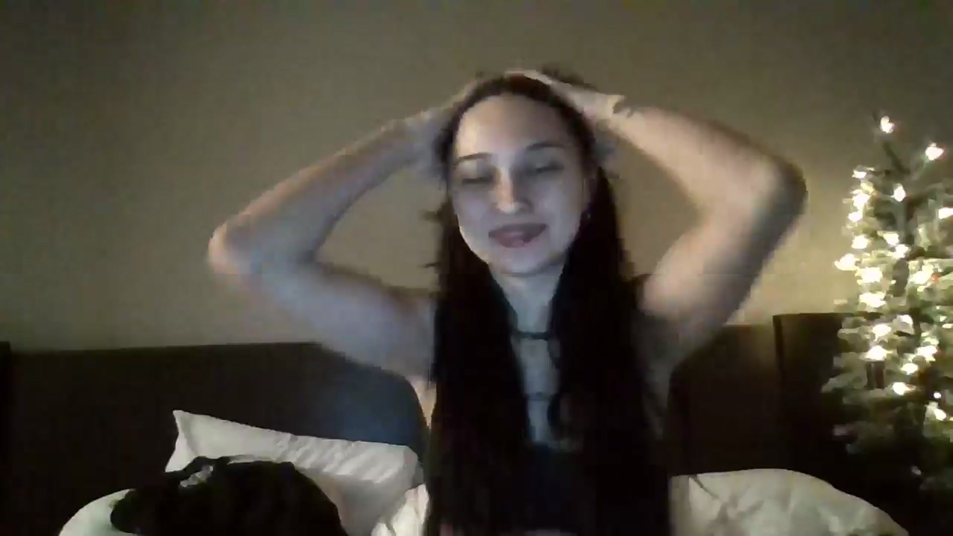Gallery image thumbnail from BabyRain444's myfreecams stream on, 11/21/2024, 04:35 image 12 of 20