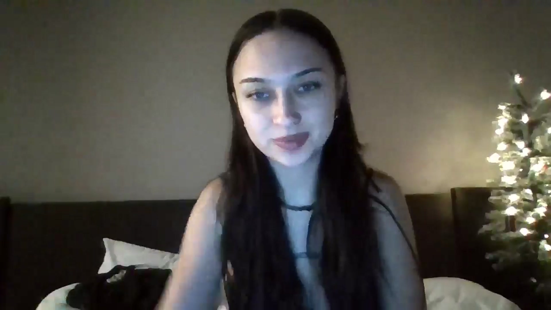 Gallery image thumbnail from BabyRain444's myfreecams stream on, 11/21/2024, 04:35 image 8 of 20