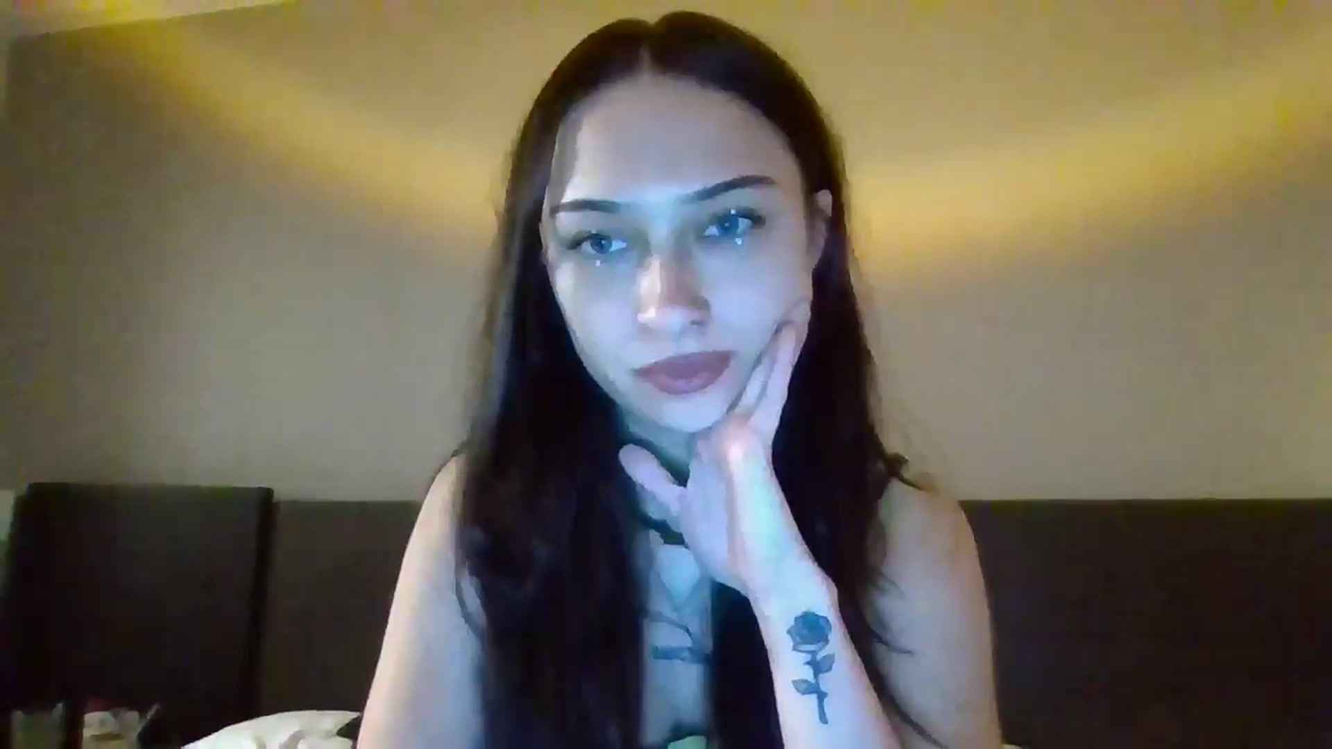 Gallery image thumbnail from BabyRain444's myfreecams stream on, 11/25/2024, 02:03 image 3 of 20