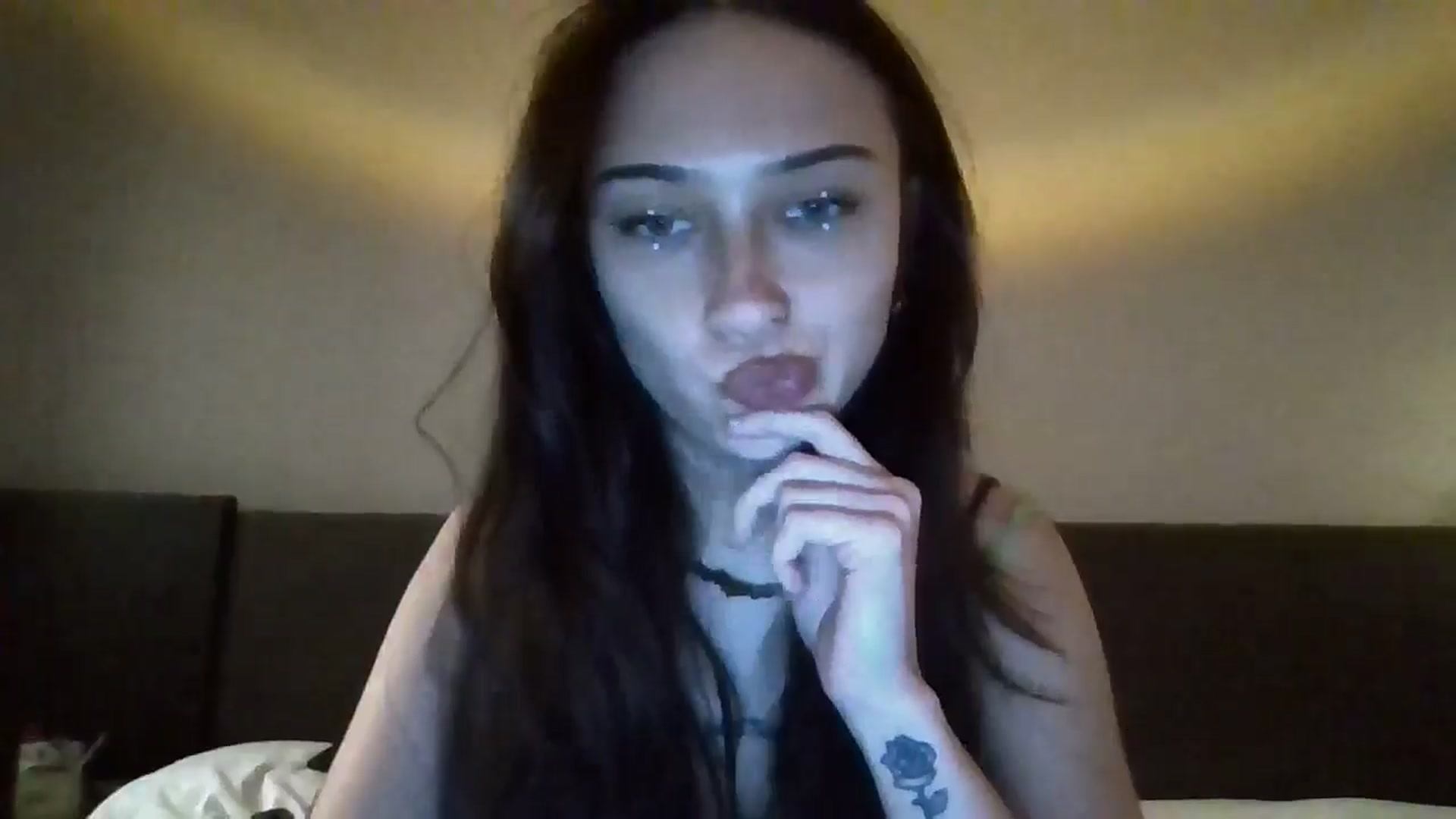 Gallery image thumbnail from BabyRain444's myfreecams stream on, 11/25/2024, 02:03 image 14 of 20