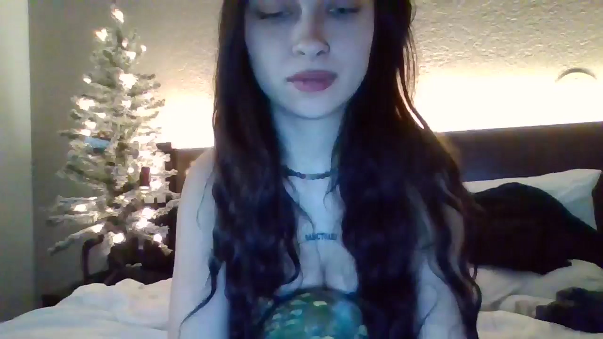 Gallery image thumbnail from BabyRain444's myfreecams stream on, 12/06/2024, 03:00 image 2 of 20