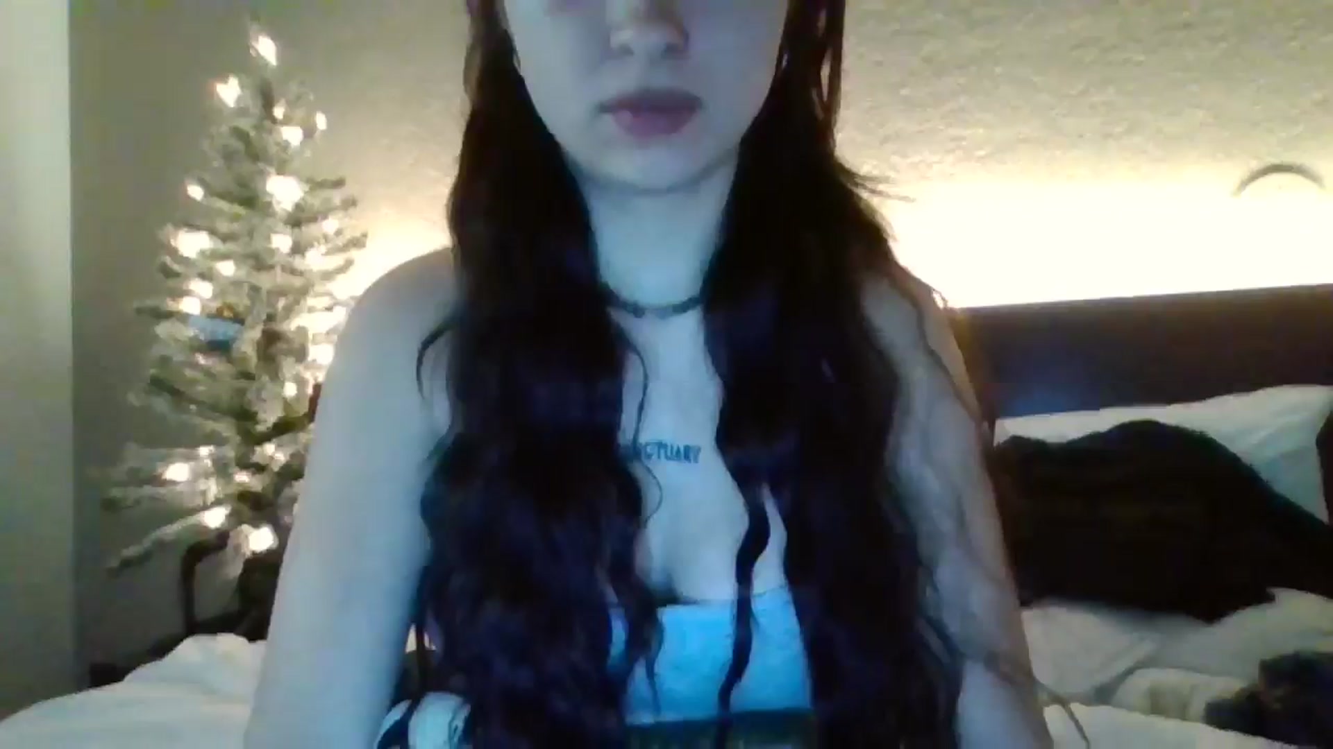 Gallery image thumbnail from BabyRain444's myfreecams stream on, 12/06/2024, 03:00 image 10 of 20