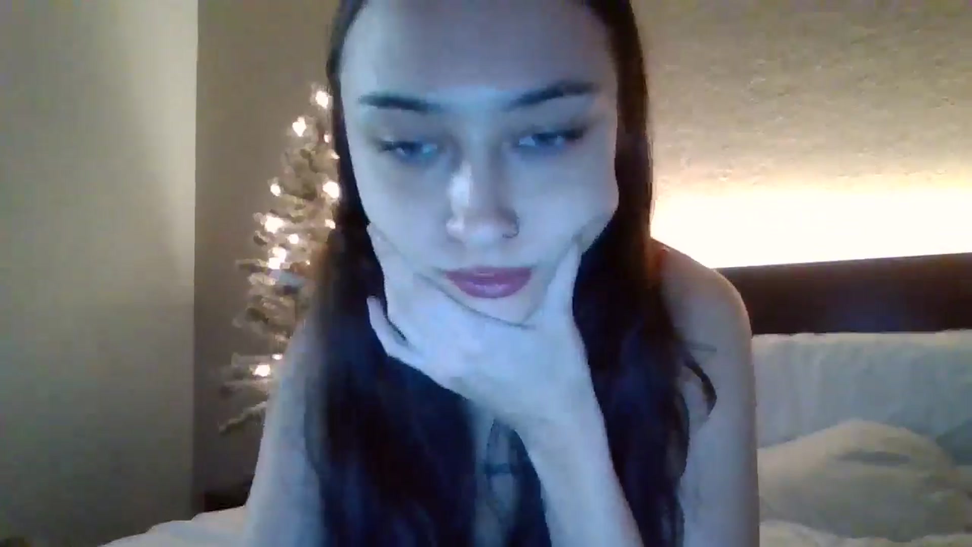 Gallery image thumbnail from BabyRain444's myfreecams stream on, 12/07/2024, 03:15 image 13 of 20
