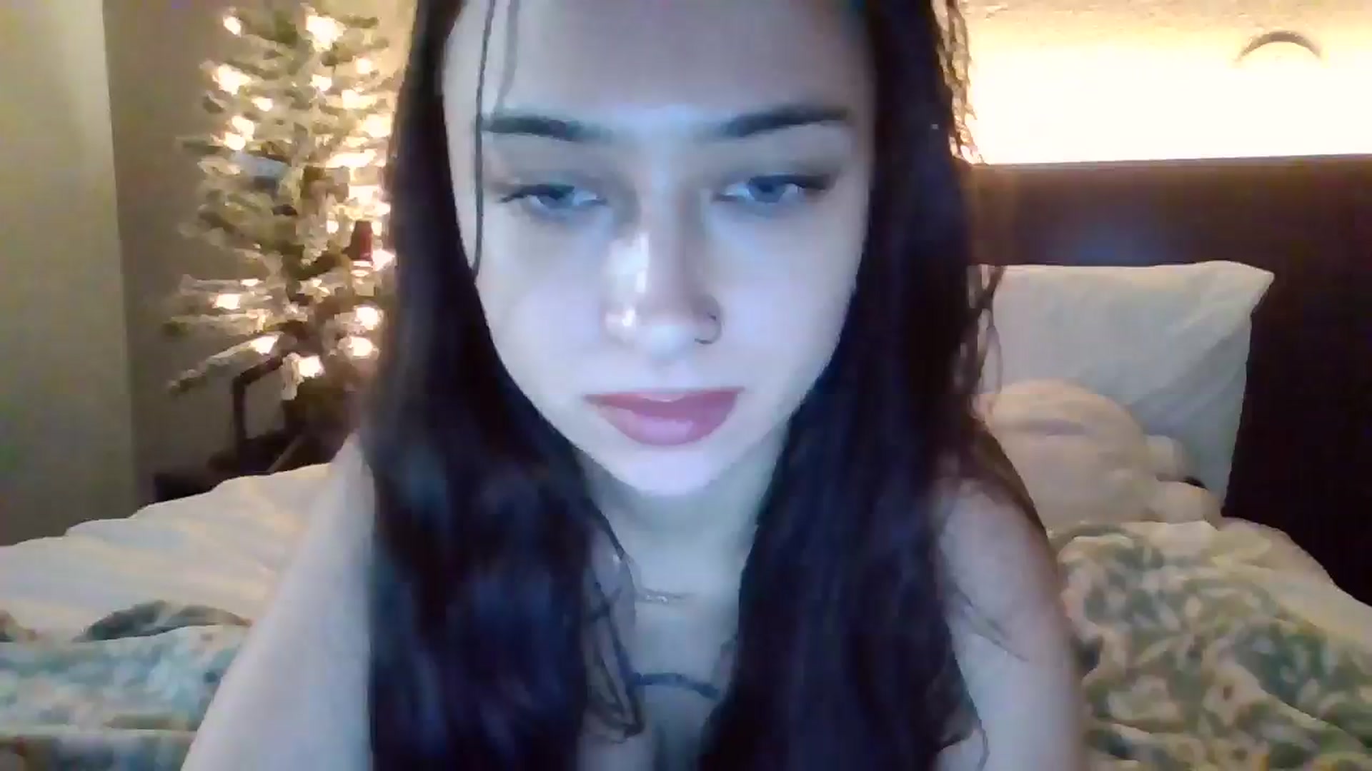 Gallery image thumbnail from BabyRain444's myfreecams stream on, 12/07/2024, 03:59 image 18 of 20