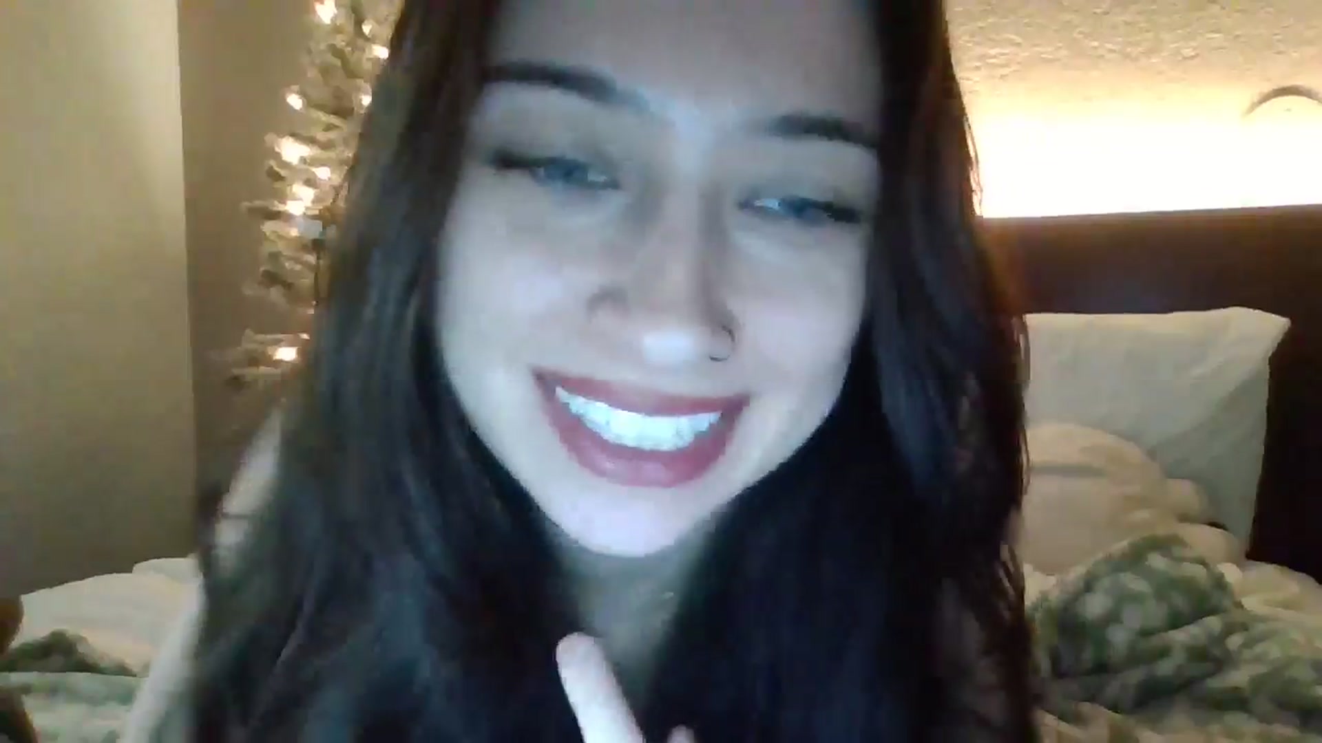 Gallery image thumbnail from BabyRain444's myfreecams stream on, 12/07/2024, 03:59 image 5 of 20