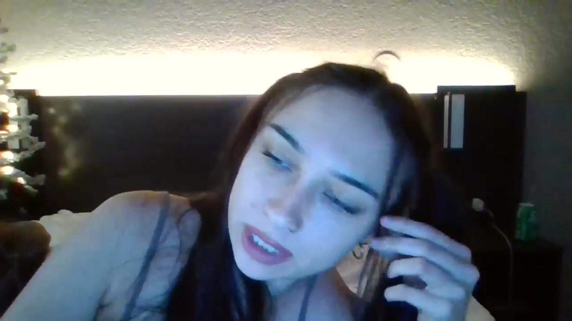 Gallery image thumbnail from BabyRain444's myfreecams stream on, 12/12/2024, 02:38 image 14 of 20