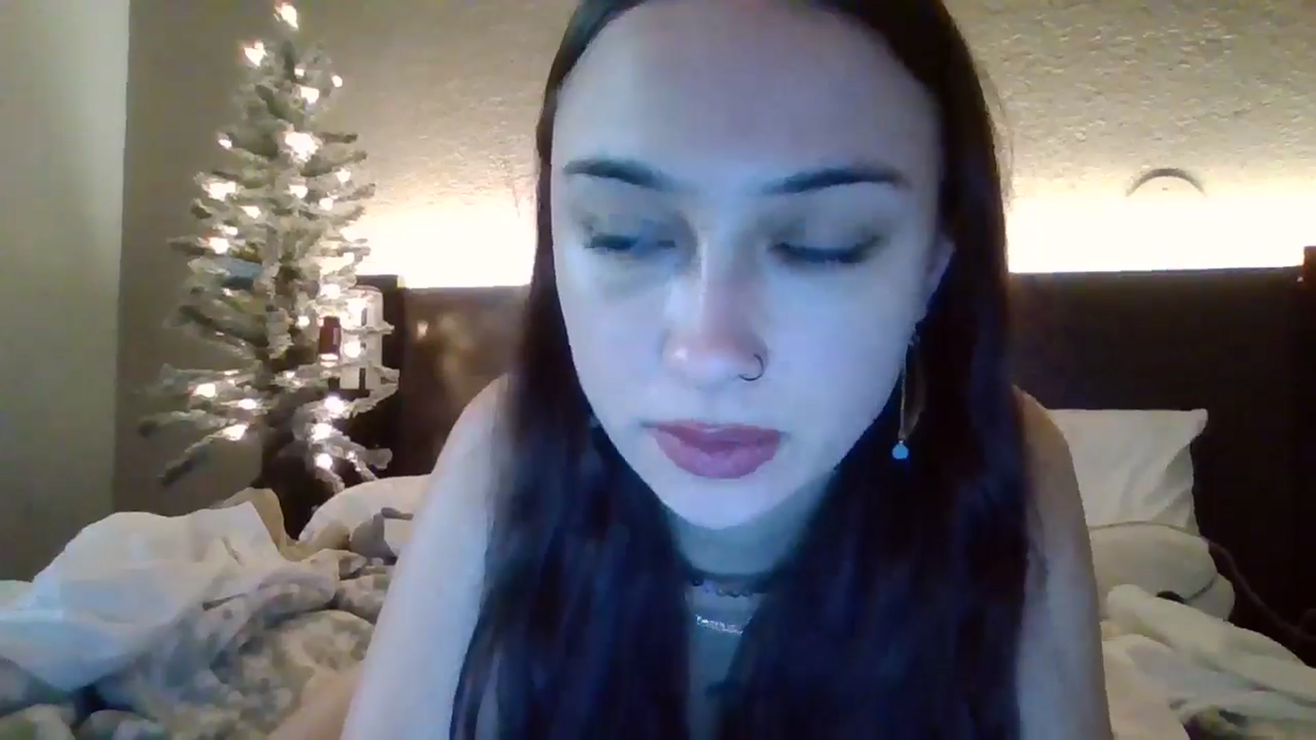 Gallery image thumbnail from BabyRain444's myfreecams stream on, 12/17/2024, 03:08 image 6 of 20