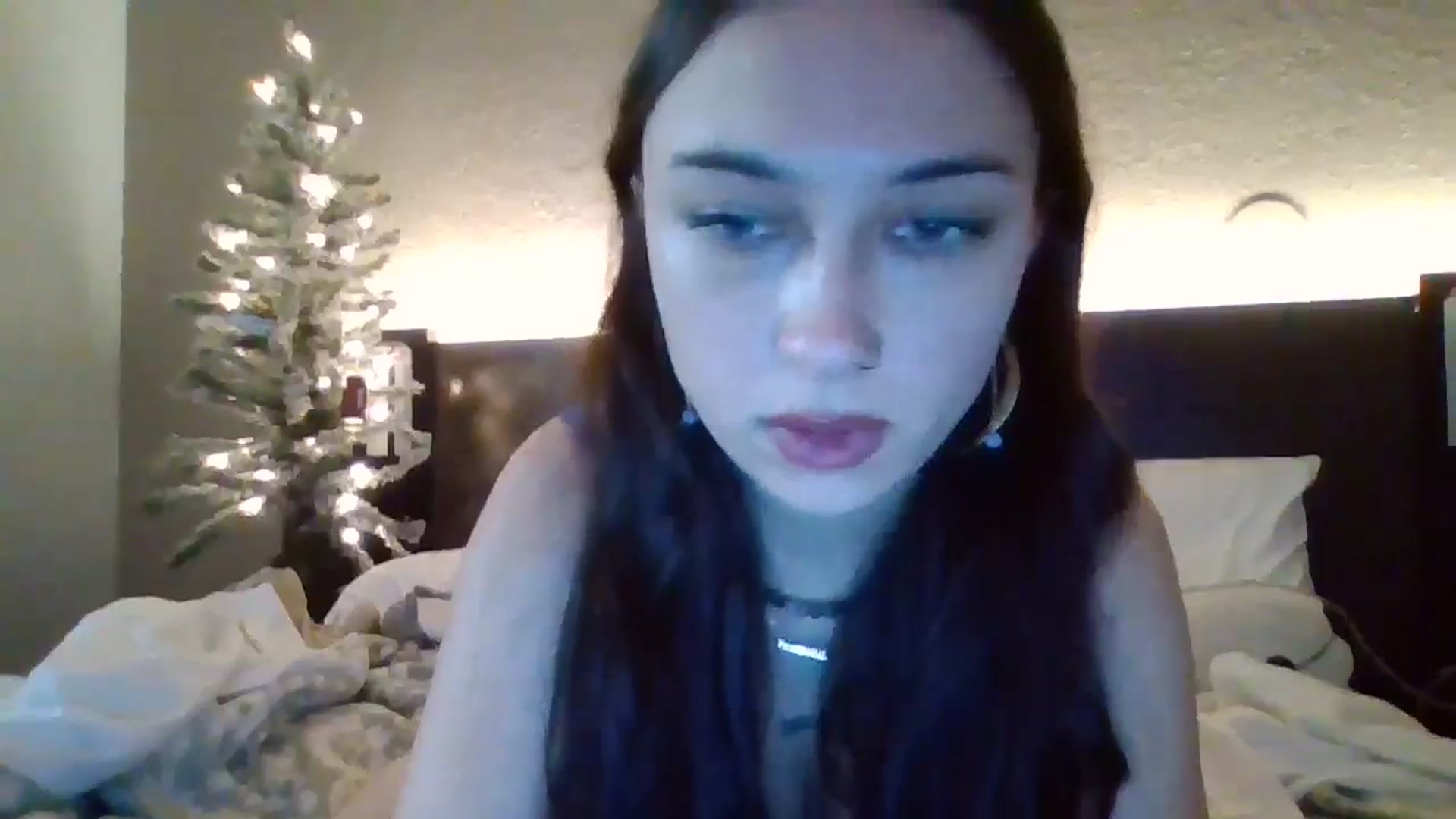 Gallery image thumbnail from BabyRain444's myfreecams stream on, 12/17/2024, 03:08 image 2 of 20