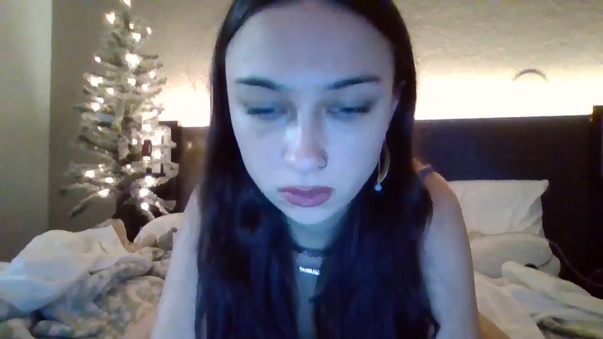 Gallery image thumbnail from BabyRain444's myfreecams stream on, 12/17/2024, 03:08 image 5 of 20