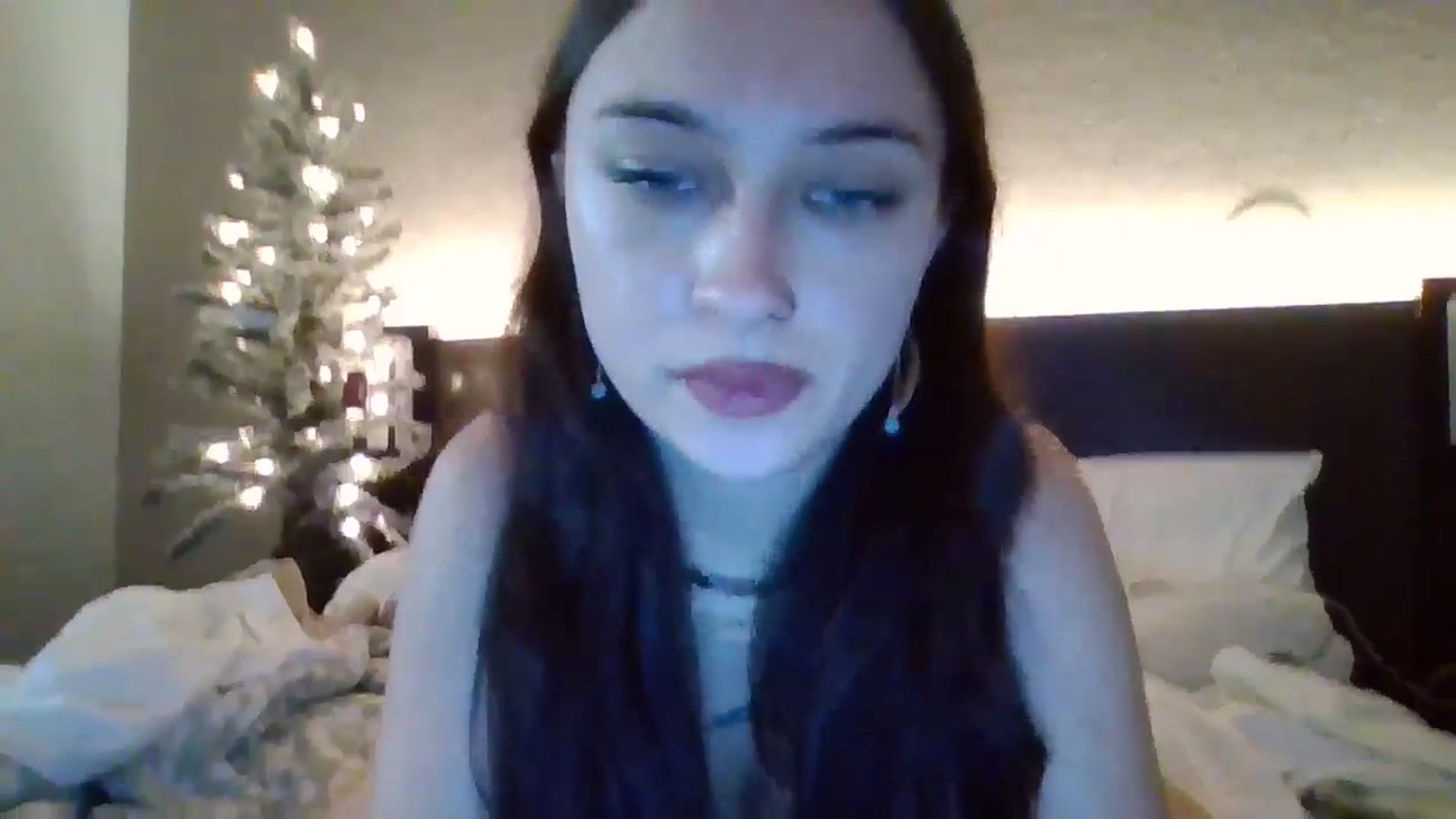 Gallery image thumbnail from BabyRain444's myfreecams stream on, 12/17/2024, 03:08 image 4 of 20
