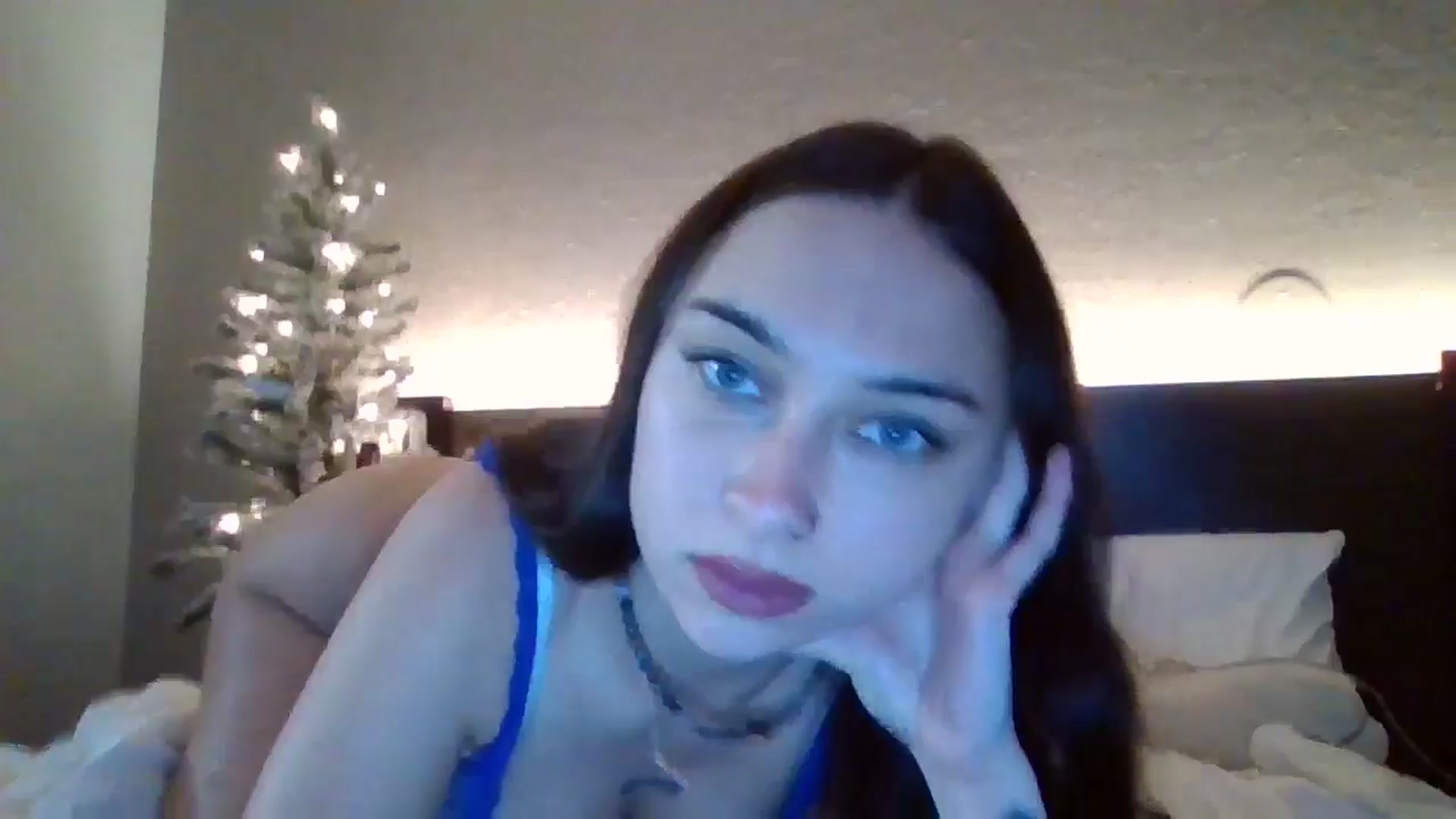 Gallery image thumbnail from BabyRain444's myfreecams stream on, 12/17/2024, 03:08 image 15 of 20