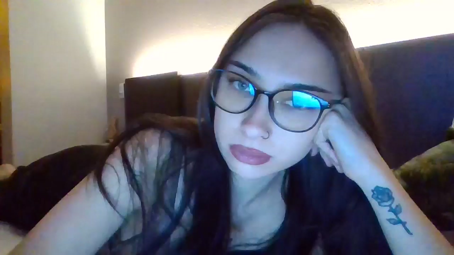 Gallery image thumbnail from BabyRain444's myfreecams stream on, 12/28/2024, 03:24 image 1 of 20