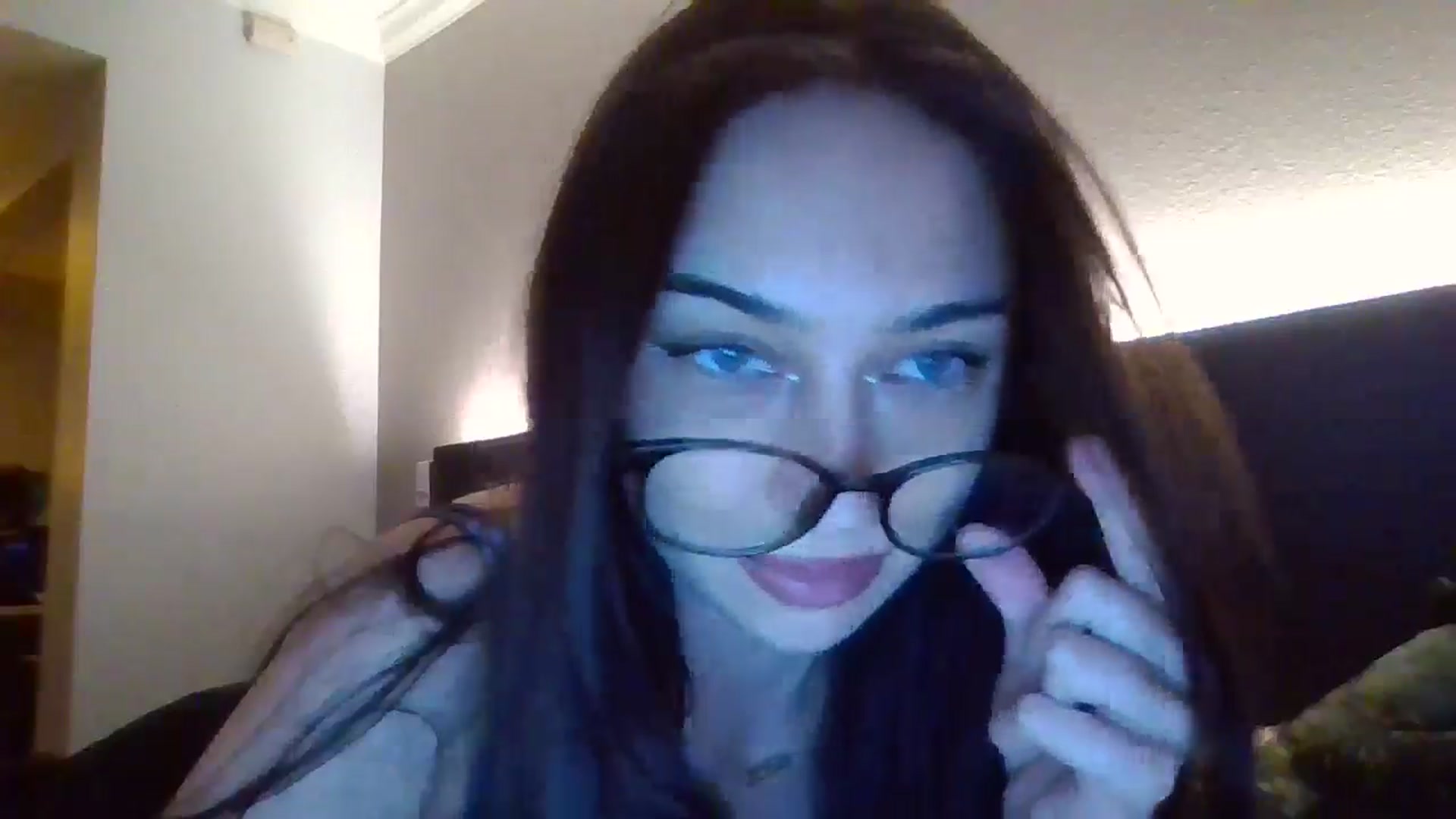 Gallery image thumbnail from BabyRain444's myfreecams stream on, 12/28/2024, 03:24 image 18 of 20