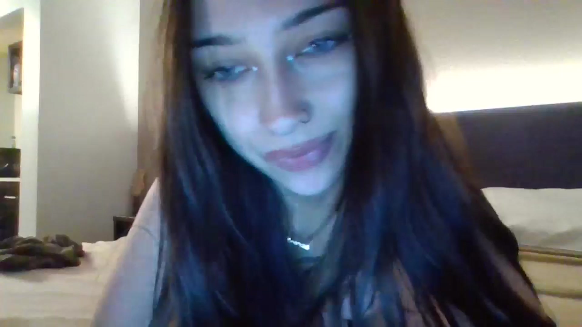 Gallery image thumbnail from BabyRain444's myfreecams stream on, 01/04/2025, 01:33 image 11 of 20