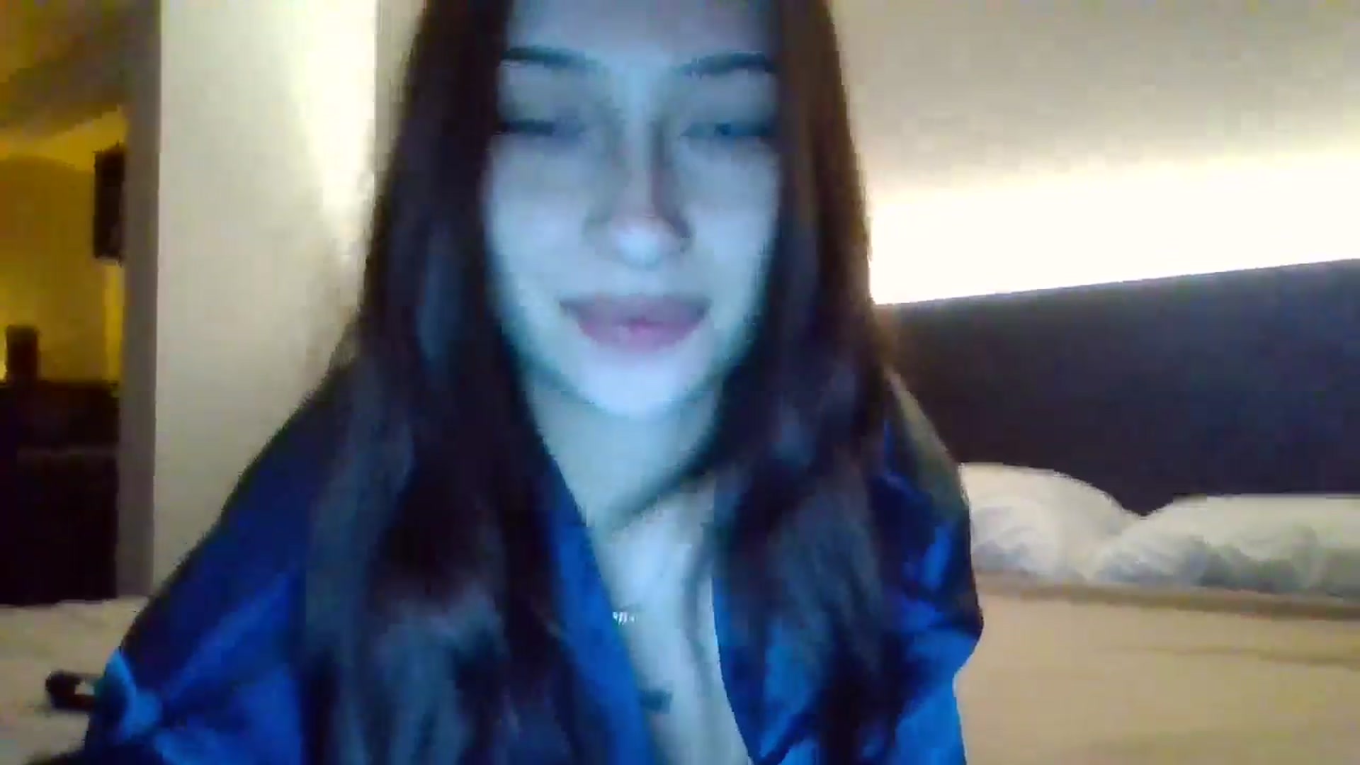 Gallery image thumbnail from BabyRain444's myfreecams stream on, 01/06/2025, 06:41 image 20 of 20