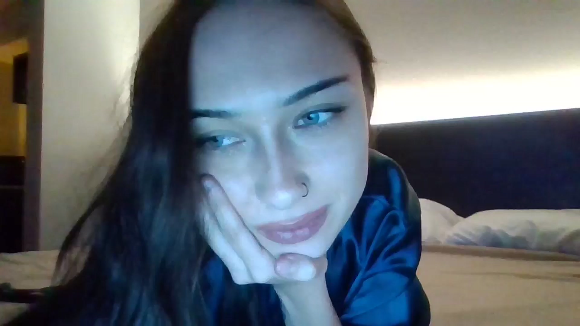 Gallery image thumbnail from BabyRain444's myfreecams stream on, 01/06/2025, 06:41 image 15 of 20