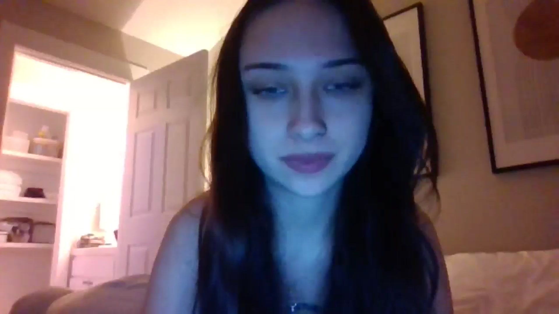 Gallery image thumbnail from BabyRain444's myfreecams stream on, 02/02/2025, 03:06 image 6 of 20