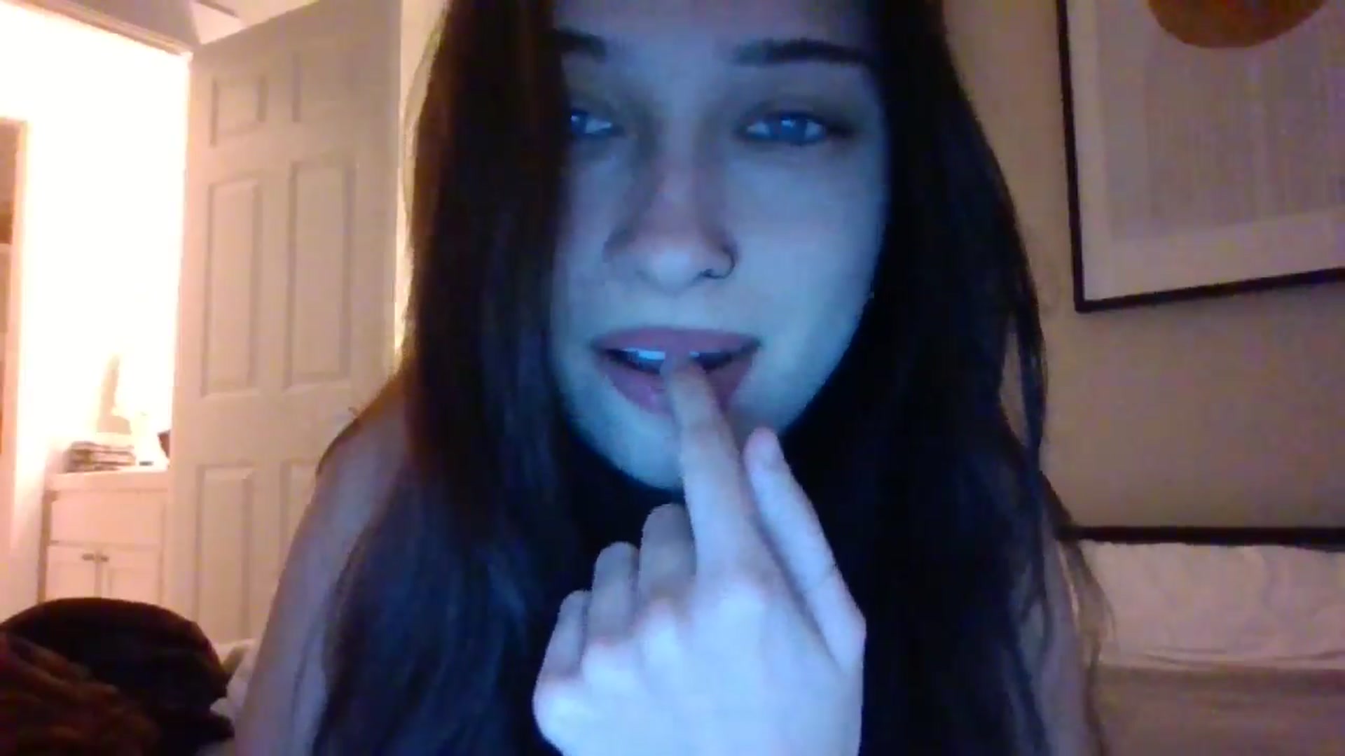 Gallery image thumbnail from BabyRain444's myfreecams stream on, 02/02/2025, 22:07 image 13 of 20