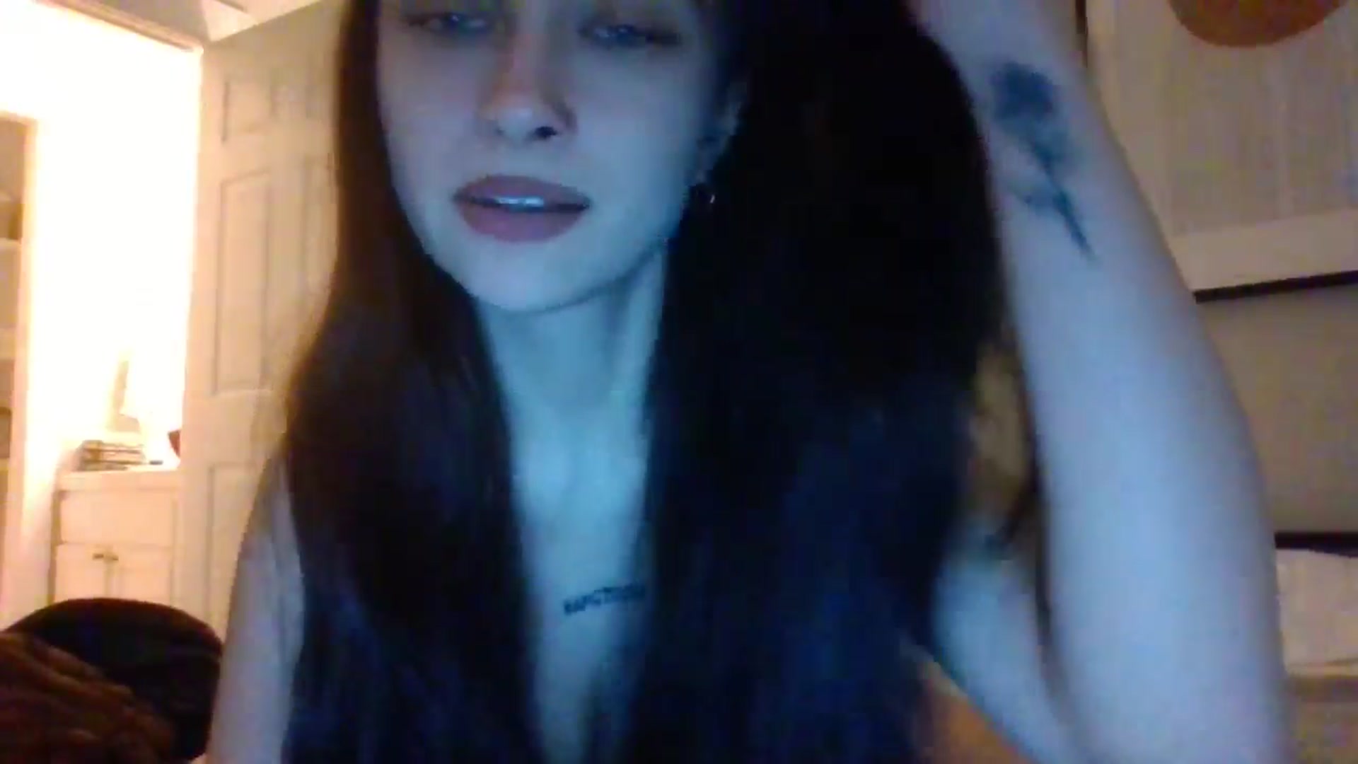 Gallery image thumbnail from BabyRain444's myfreecams stream on, 02/02/2025, 22:07 image 7 of 20