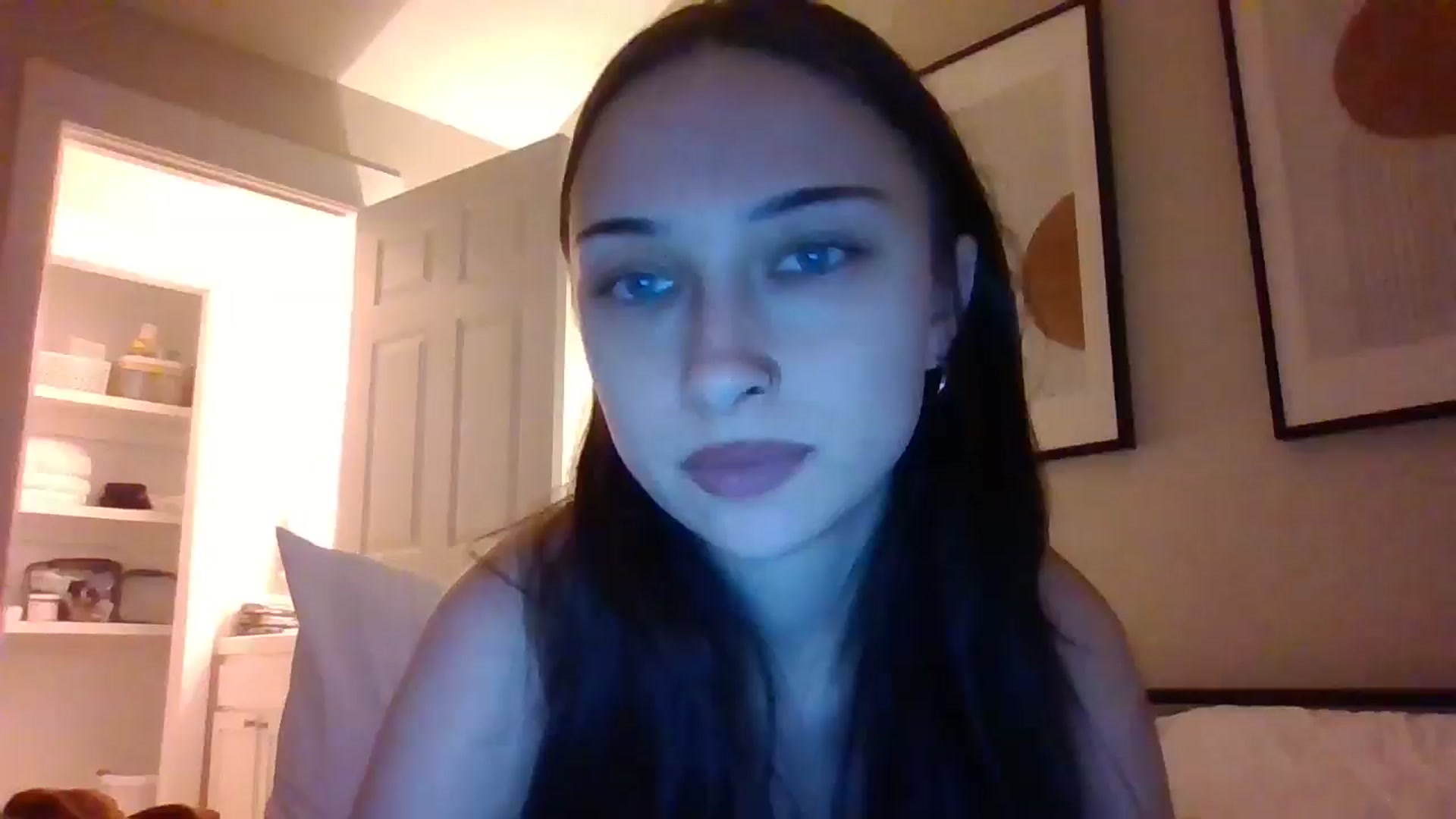 Gallery image thumbnail from BabyRain444's myfreecams stream on, 02/02/2025, 23:42 image 18 of 20