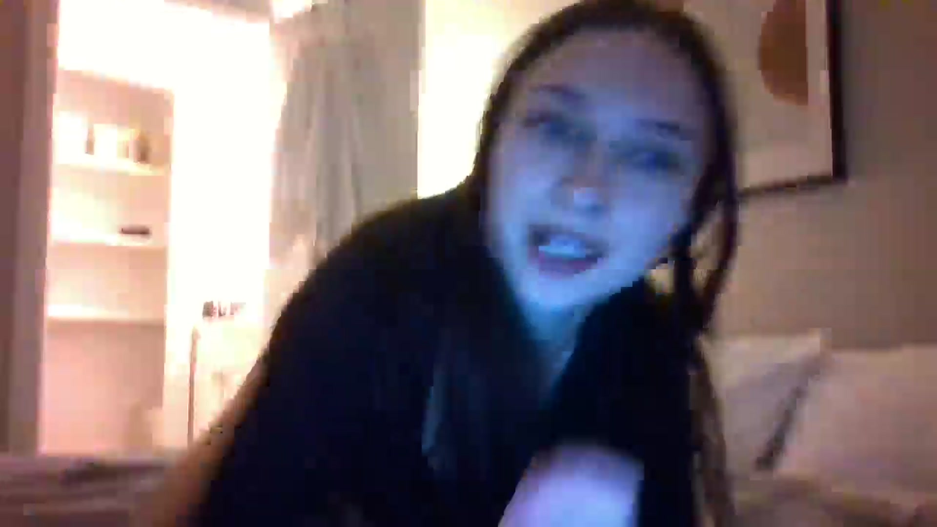 Gallery image thumbnail from BabyRain444's myfreecams stream on, 02/14/2025, 06:32 image 10 of 20