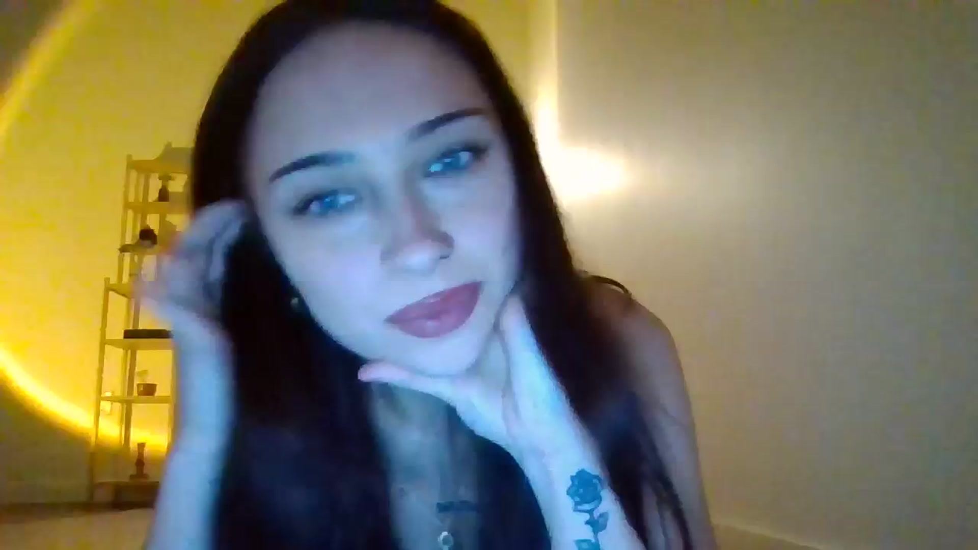 Gallery image thumbnail from BabyRain444's myfreecams stream on, 03/09/2025, 04:52 image 17 of 20