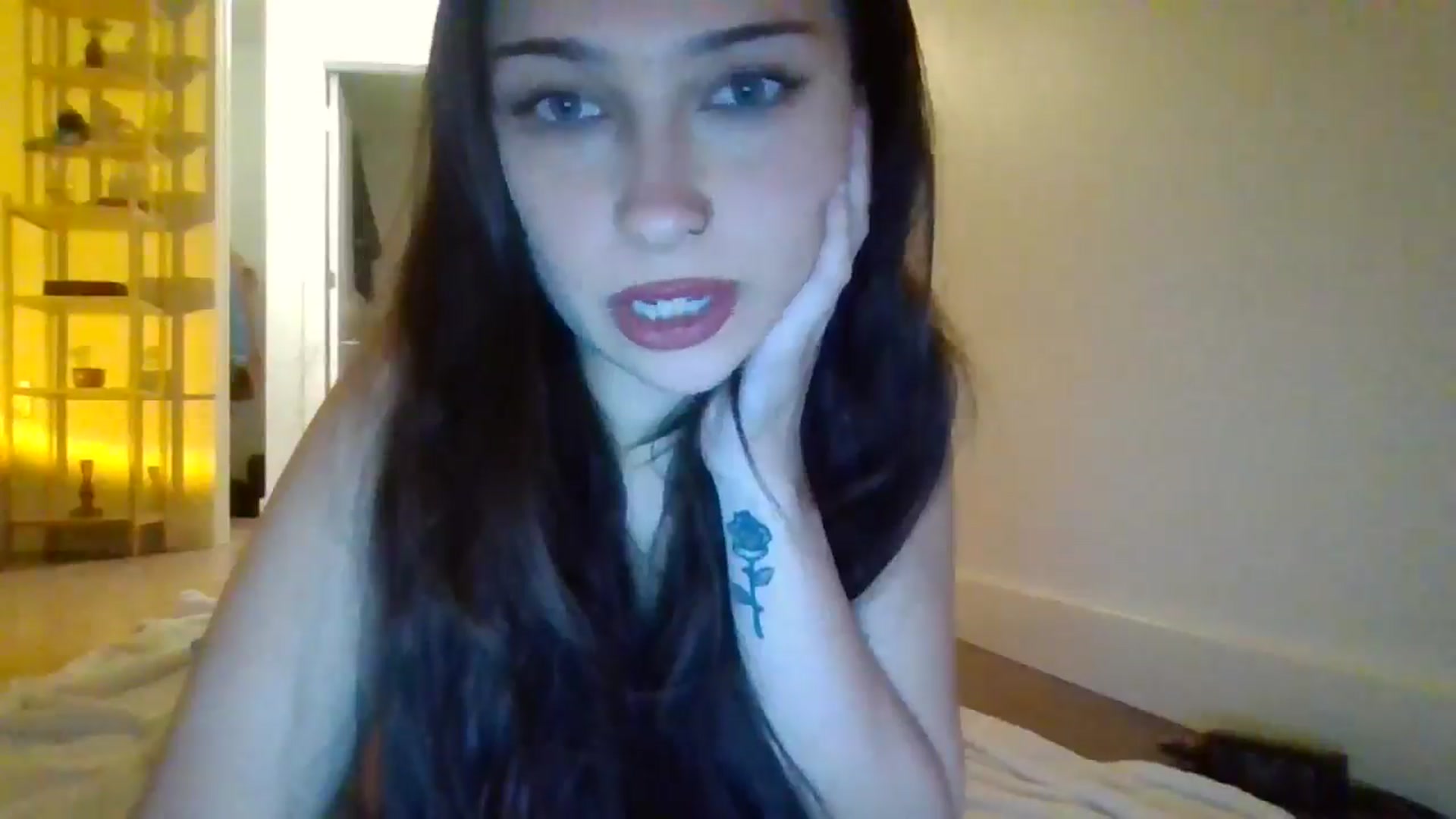 Gallery image thumbnail from BabyRain444's myfreecams stream on, 03/09/2025, 04:52 image 2 of 20