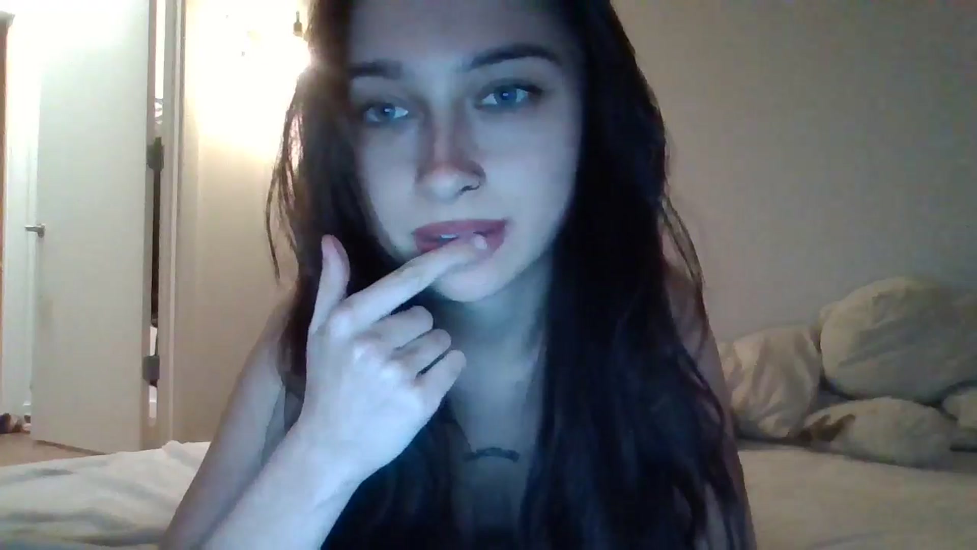 Gallery image thumbnail from BabyRain444's myfreecams stream on, 04/10/2025, 08:21 image 13 of 20