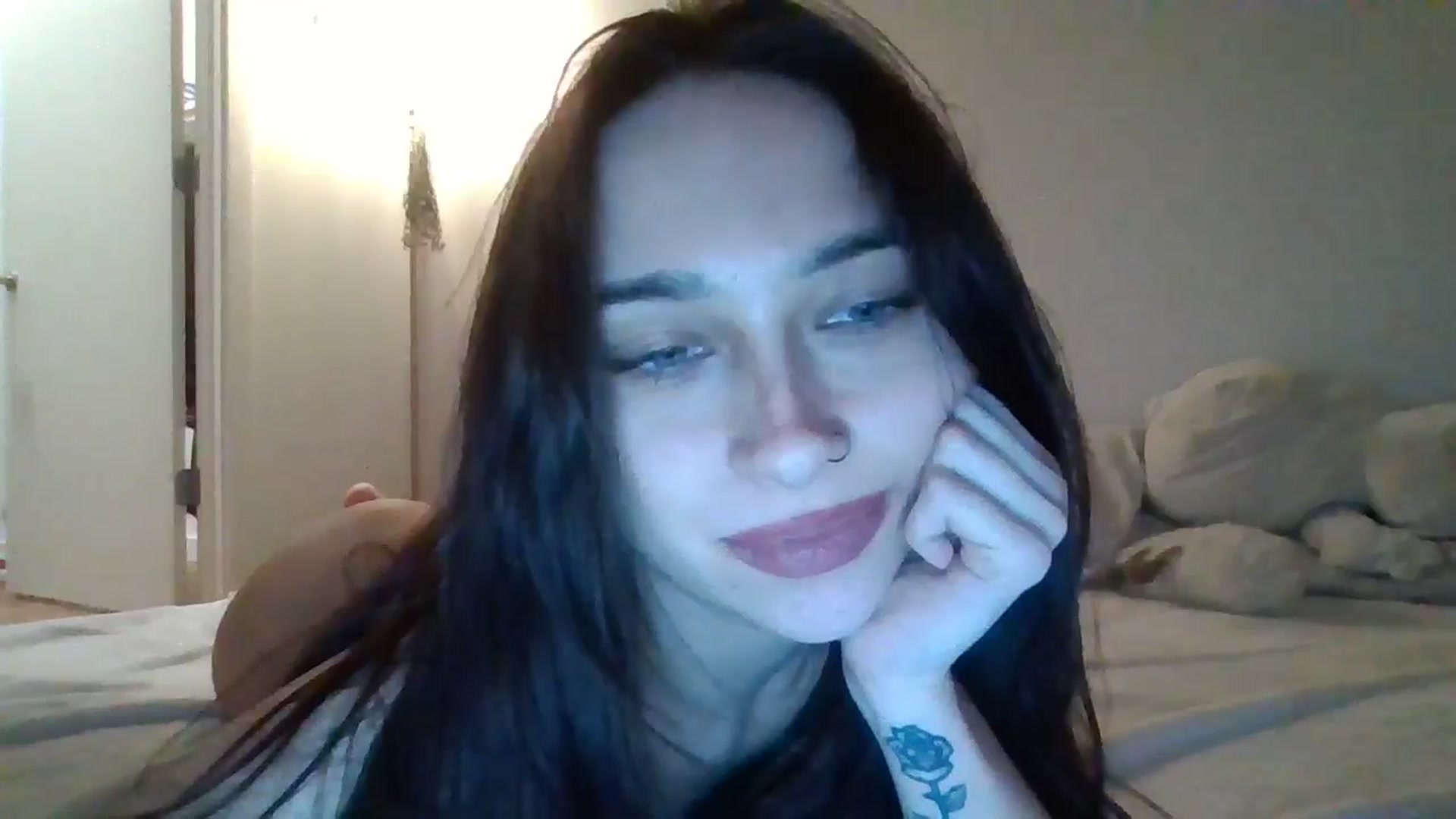 Gallery image thumbnail from BabyRain444's myfreecams stream on, 04/10/2025, 08:21 image 11 of 20