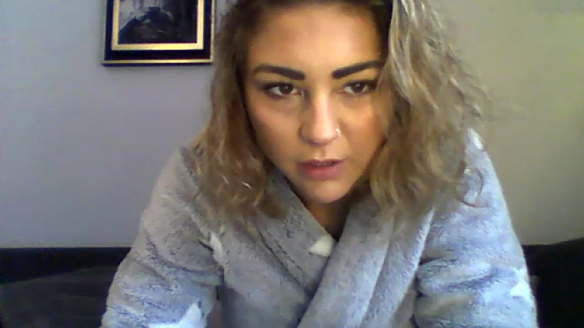 Gallery image thumbnail from BabyRoxoxox's myfreecams stream on, 03/29/2023, 10:18 image 19 of 20