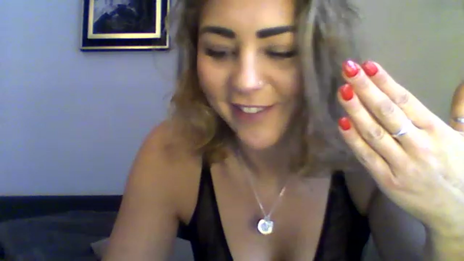 Gallery image thumbnail from BabyRoxoxox's myfreecams stream on, 03/29/2023, 10:18 image 6 of 20