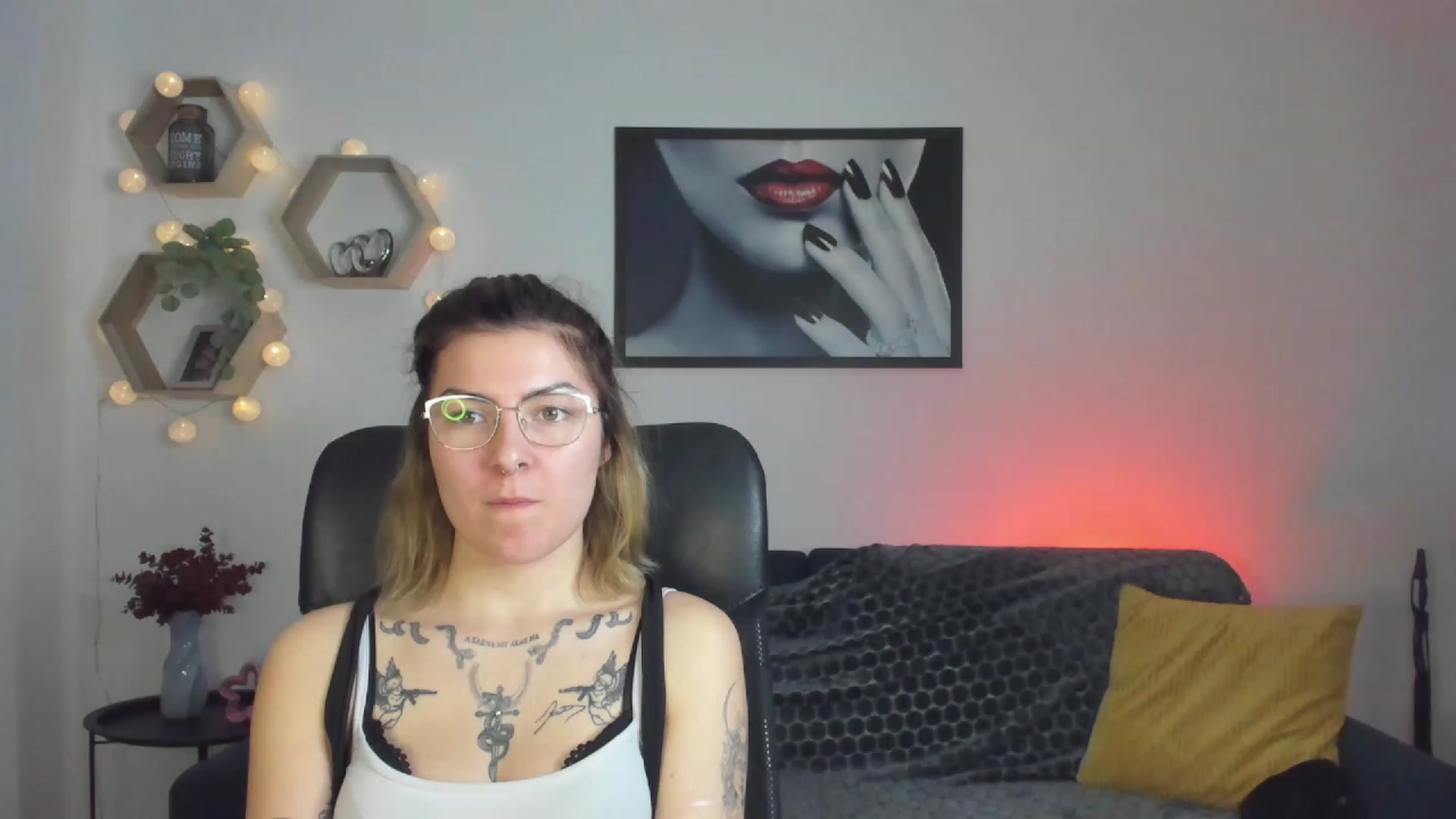 Gallery image thumbnail from Baby_Brynn18's myfreecams stream on, 04/25/2023, 22:49 image 19 of 20