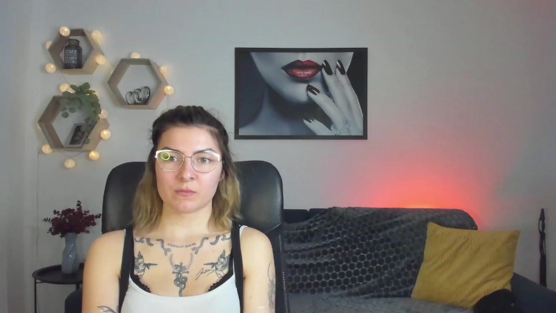 Gallery image thumbnail from Baby_Brynn18's myfreecams stream on, 04/25/2023, 22:49 image 12 of 20