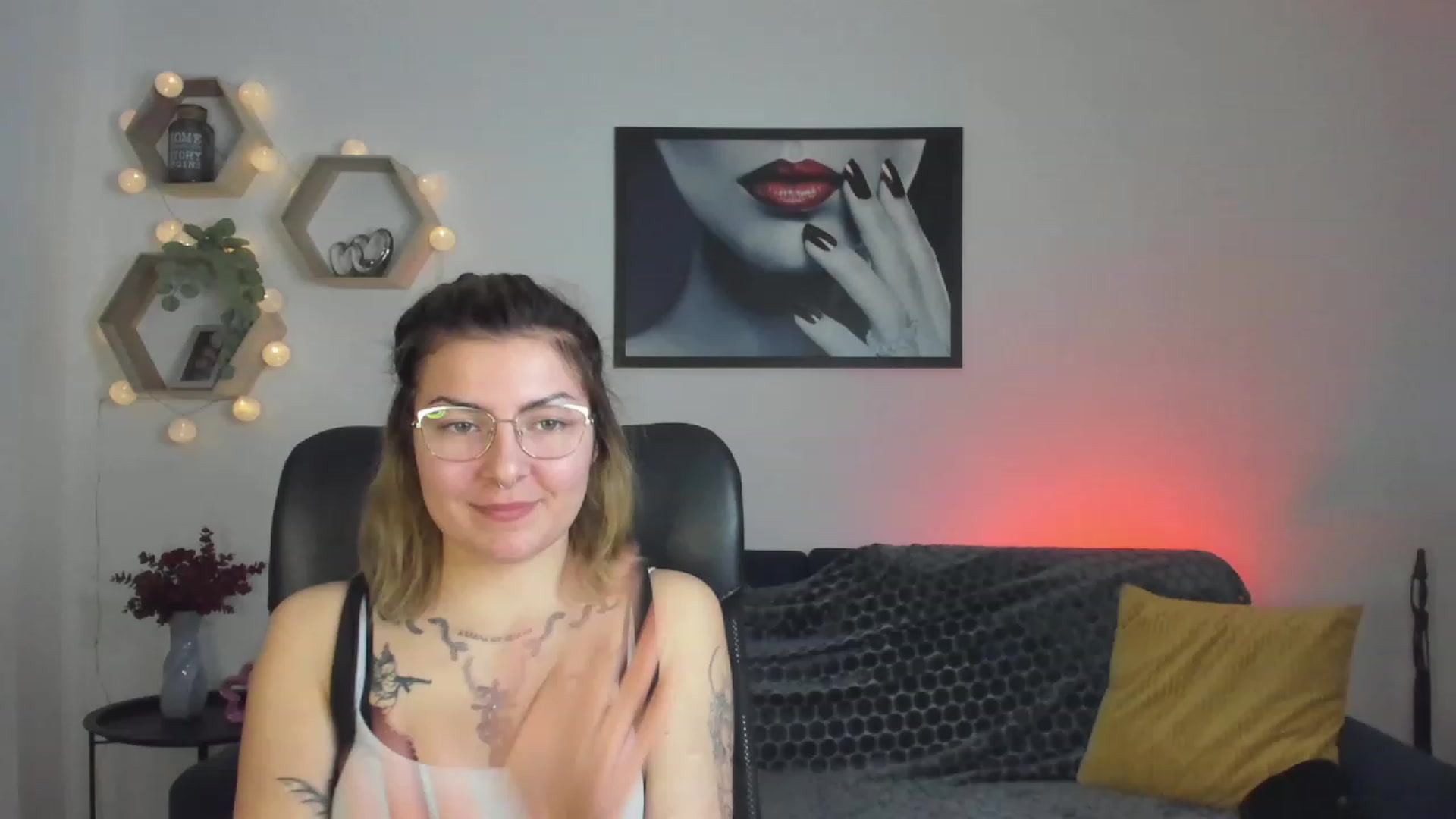 Gallery image thumbnail from Baby_Brynn18's myfreecams stream on, 04/25/2023, 22:49 image 17 of 20