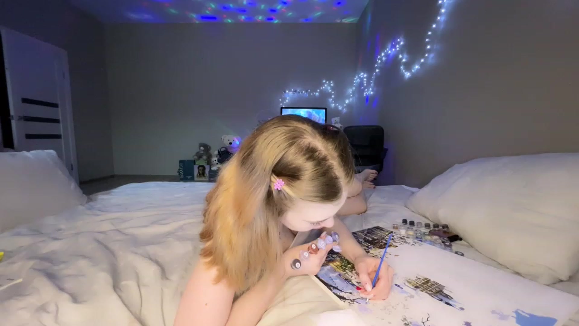 Gallery image thumbnail from Baby_Evaaa's myfreecams stream on, 01/27/2023, 01:35 image 2 of 20