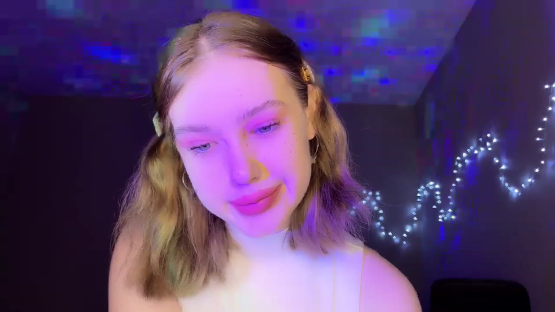 Gallery image thumbnail from Baby_Evaaa's myfreecams stream on, 01/31/2023, 16:59 image 1 of 20