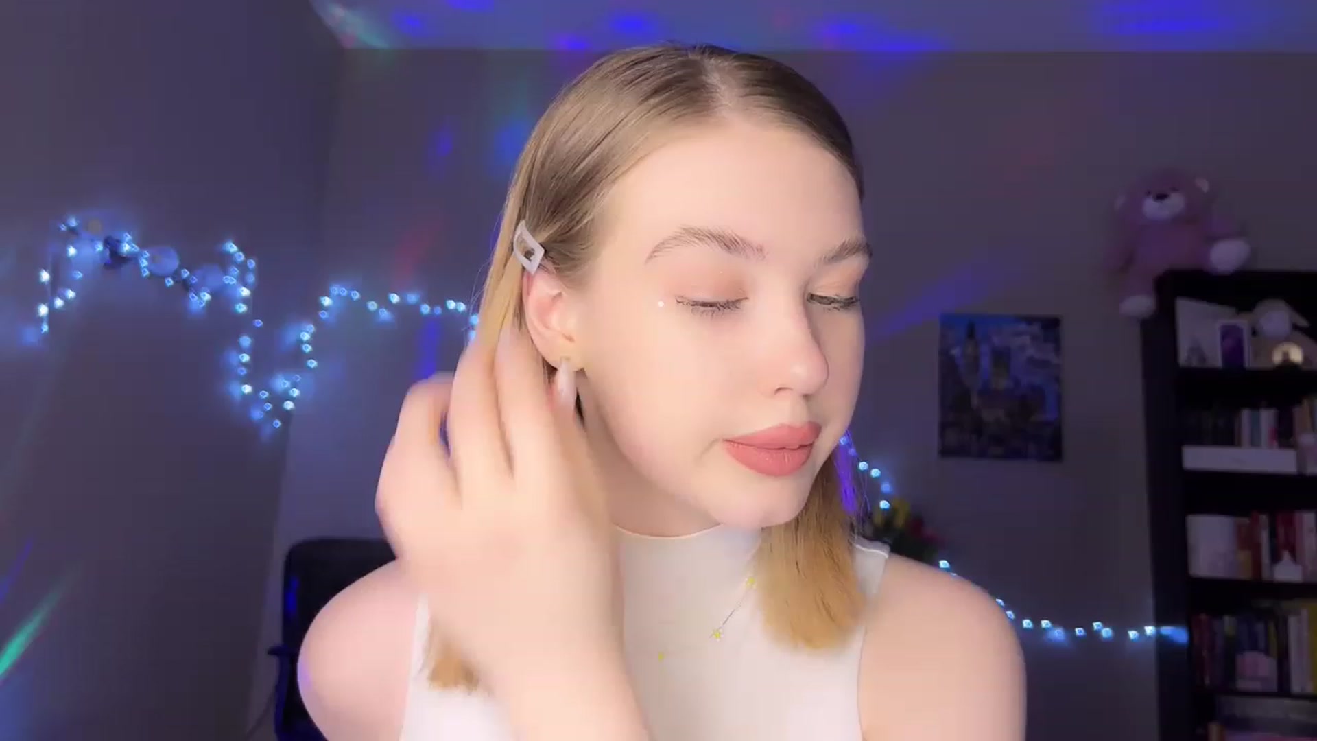 Gallery image thumbnail from Baby_Evaaa's myfreecams stream on, 03/04/2023, 20:02 image 2 of 20