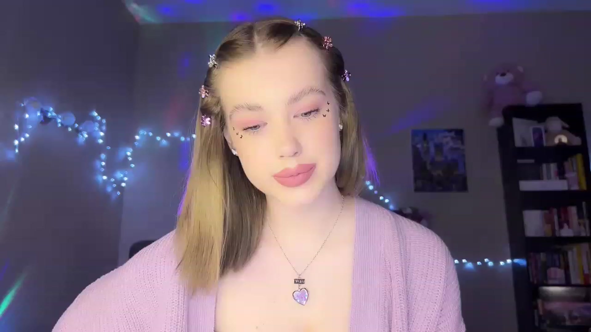 Gallery image thumbnail from Baby_Evaaa's myfreecams stream on, 03/07/2023, 07:42 image 15 of 20