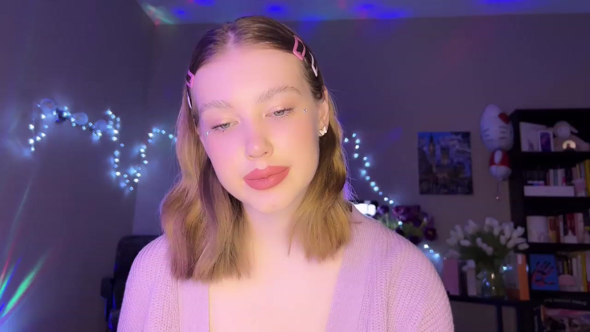 Gallery image thumbnail from Baby_Evaaa's myfreecams stream on, 03/10/2023, 18:10 image 1 of 20
