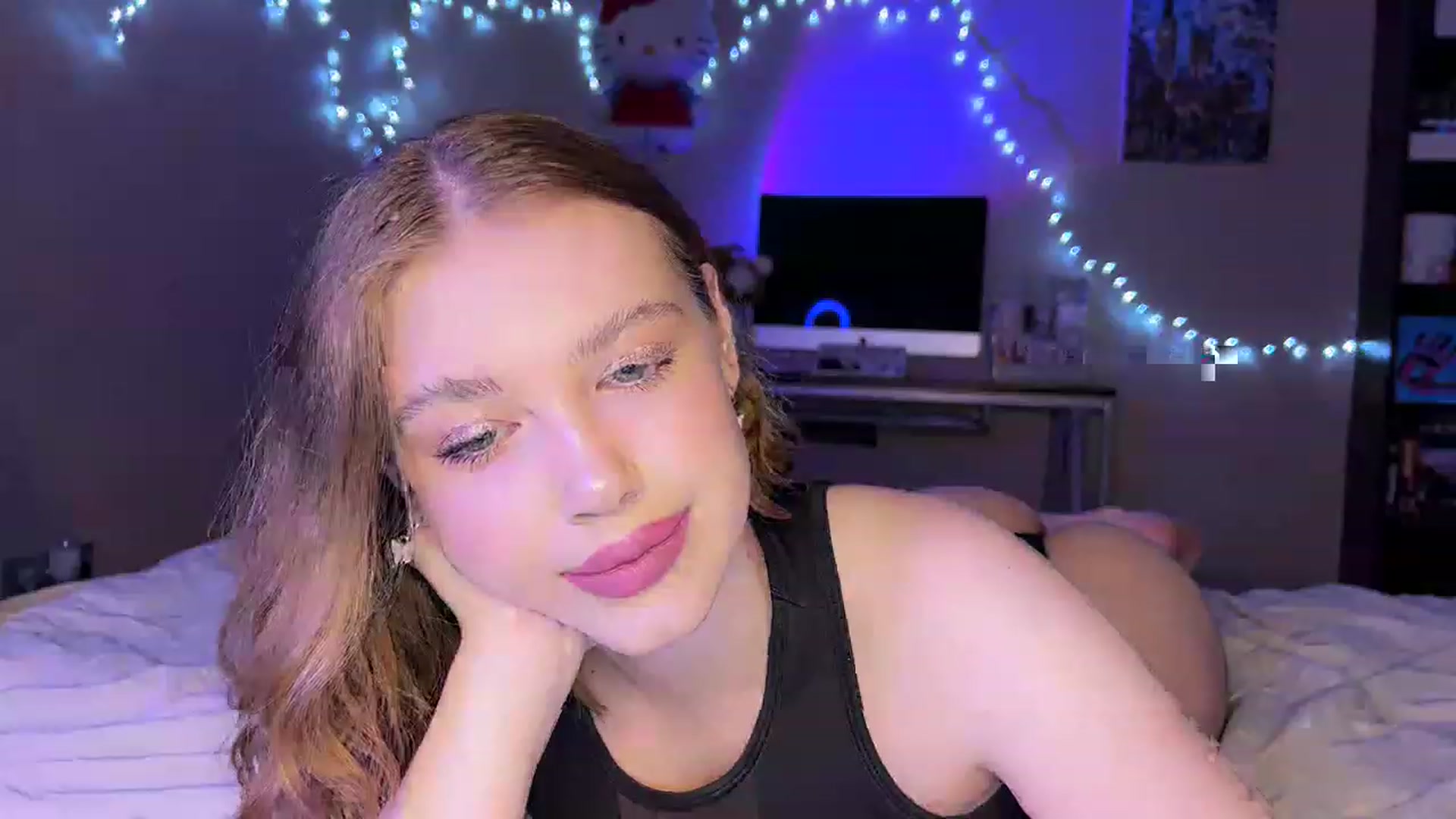 Gallery image thumbnail from Baby_Evaaa's myfreecams stream on, 03/14/2023, 20:39 image 9 of 20
